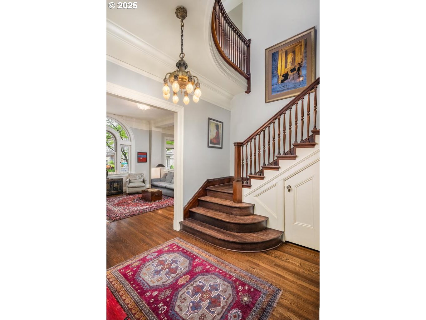 Photo #2: 641989780 Listing 