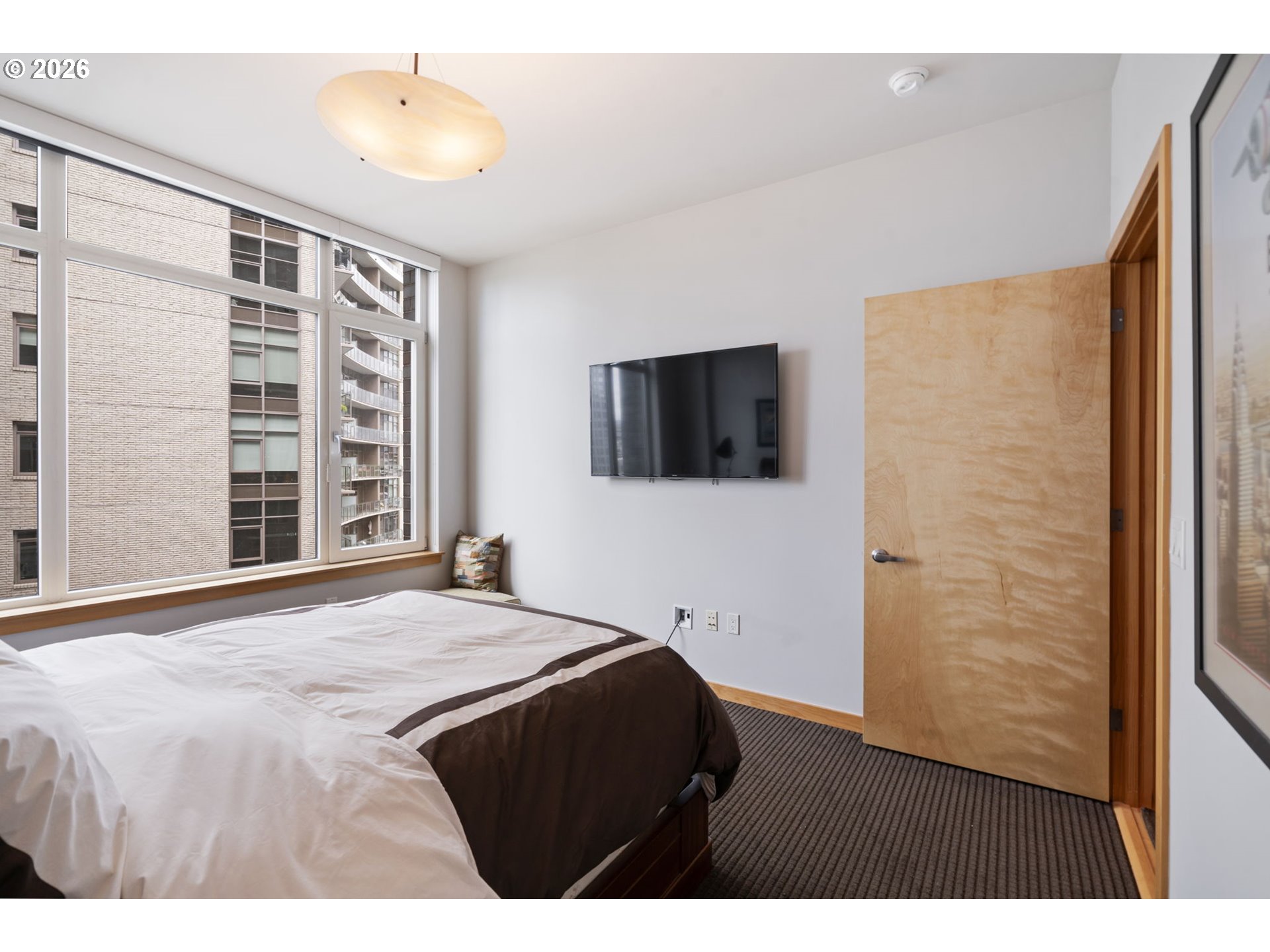 Photo #2: 642506630 Listing: Photo #2