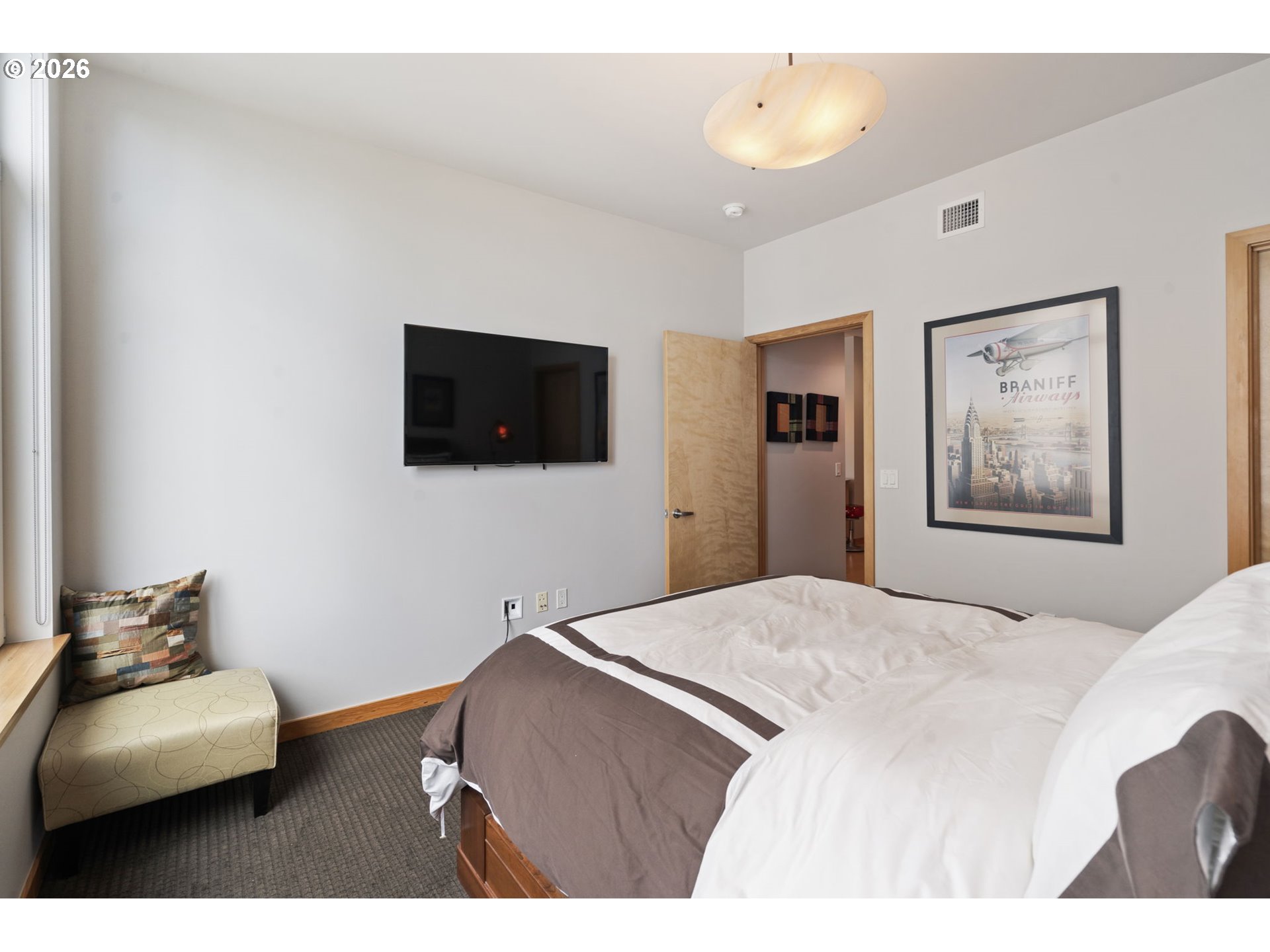 Photo #3: 642506630 Listing: Photo #3