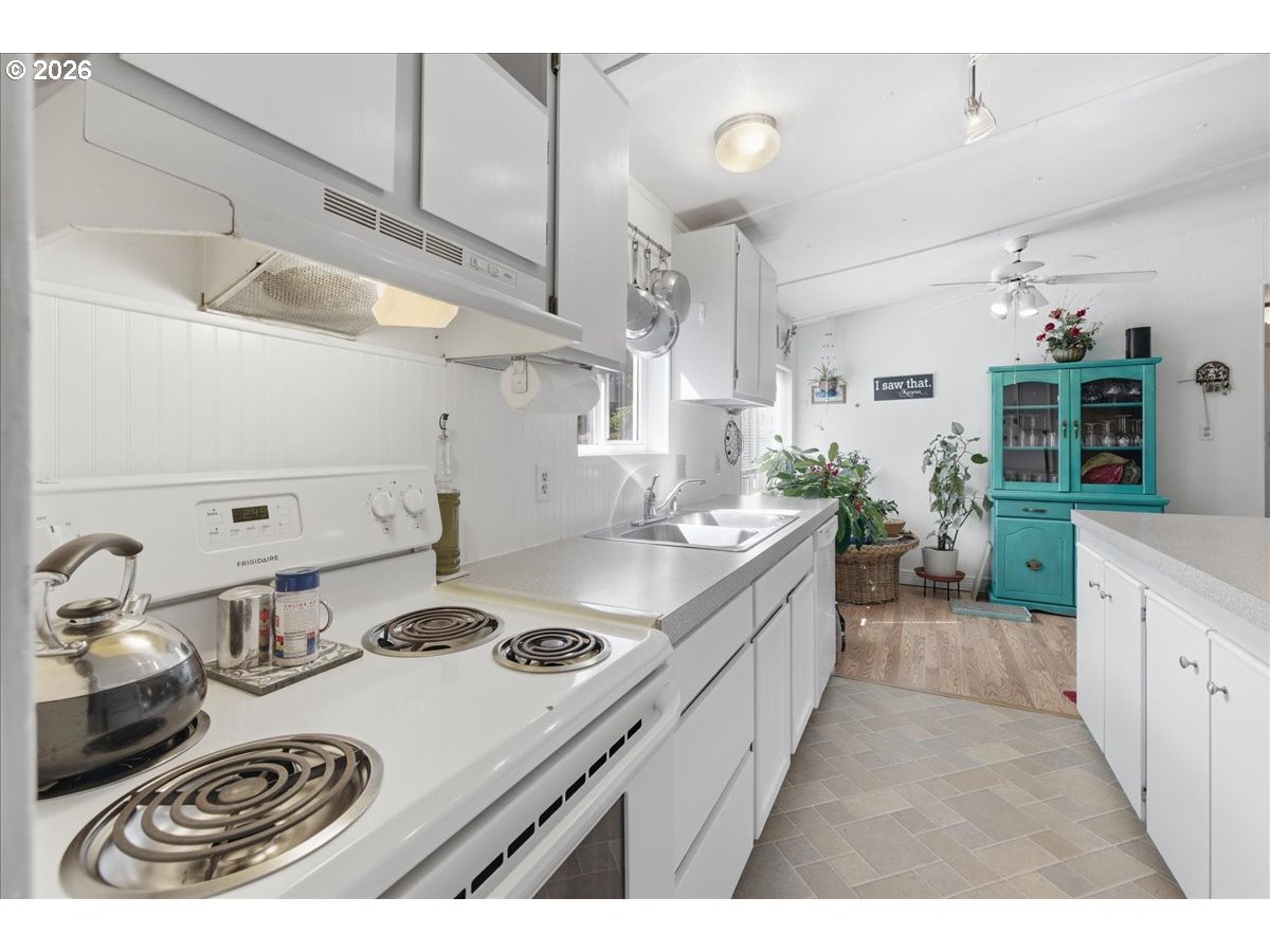 36445 NECARNEY CITY RD UNIT 20, Nehalem, OR, 97131