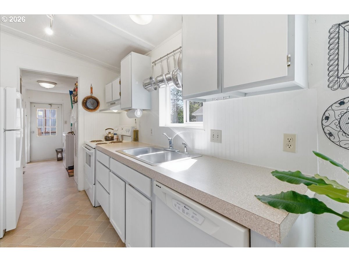 36445 NECARNEY CITY RD UNIT 20, Nehalem, OR, 97131