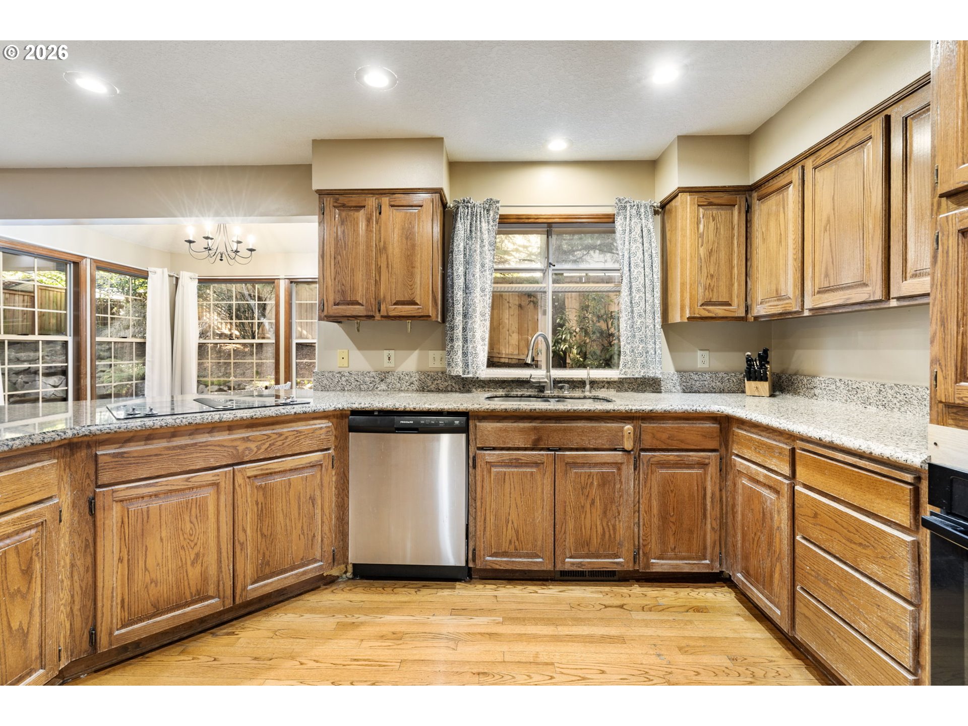 17973 SAINT CLAIR DR, Lake Oswego, OR, 97034