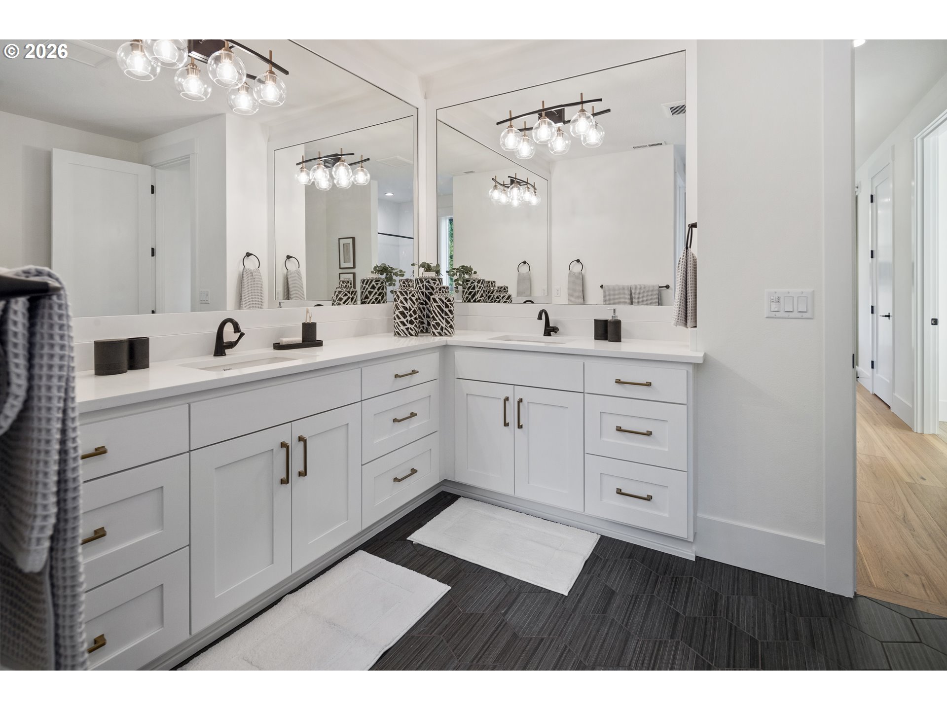 22872 WEATHERHILL RD, West Linn, OR, 97068