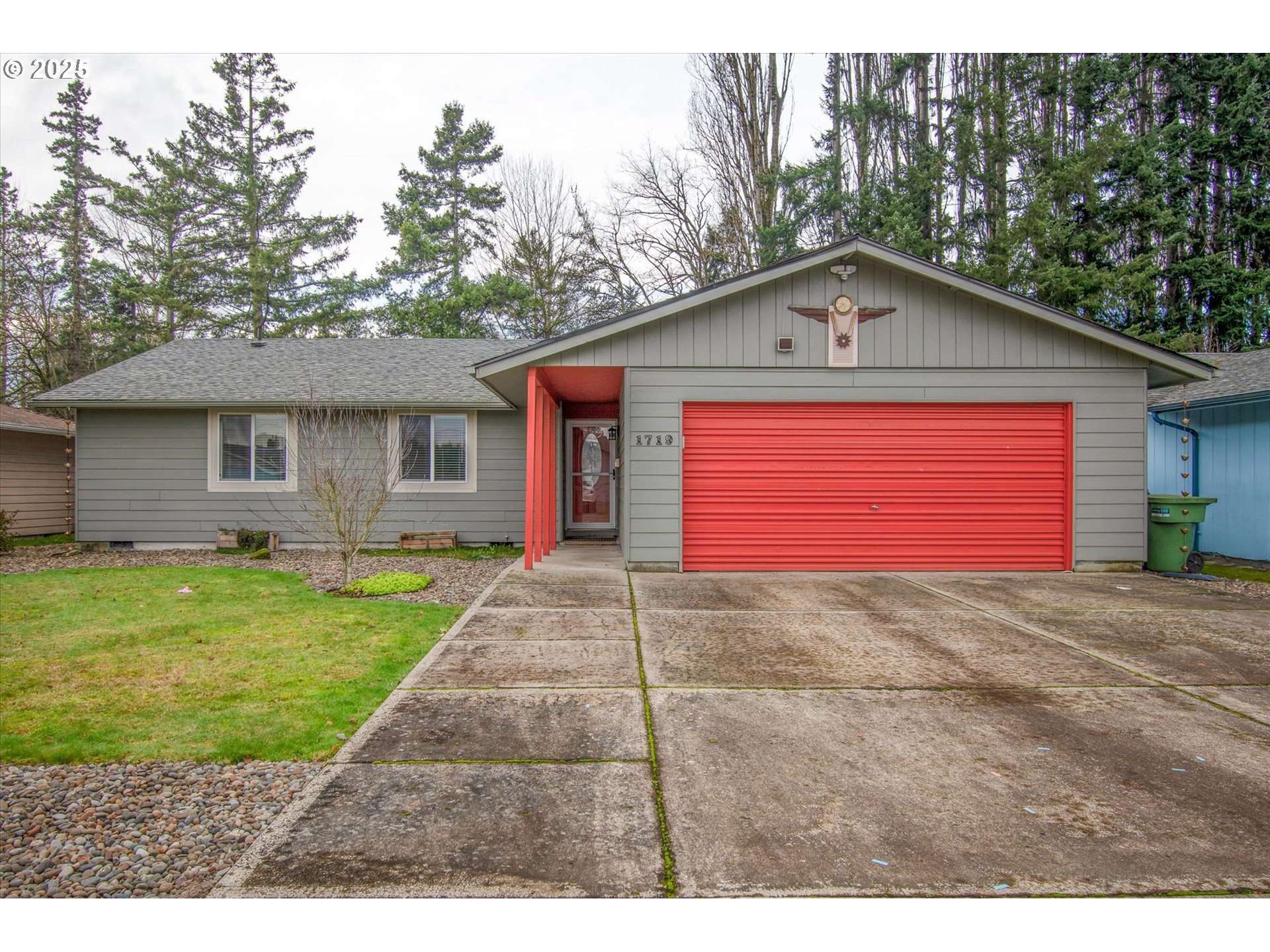 Photo of 1719 DOROTHY ST Longview WA 98632