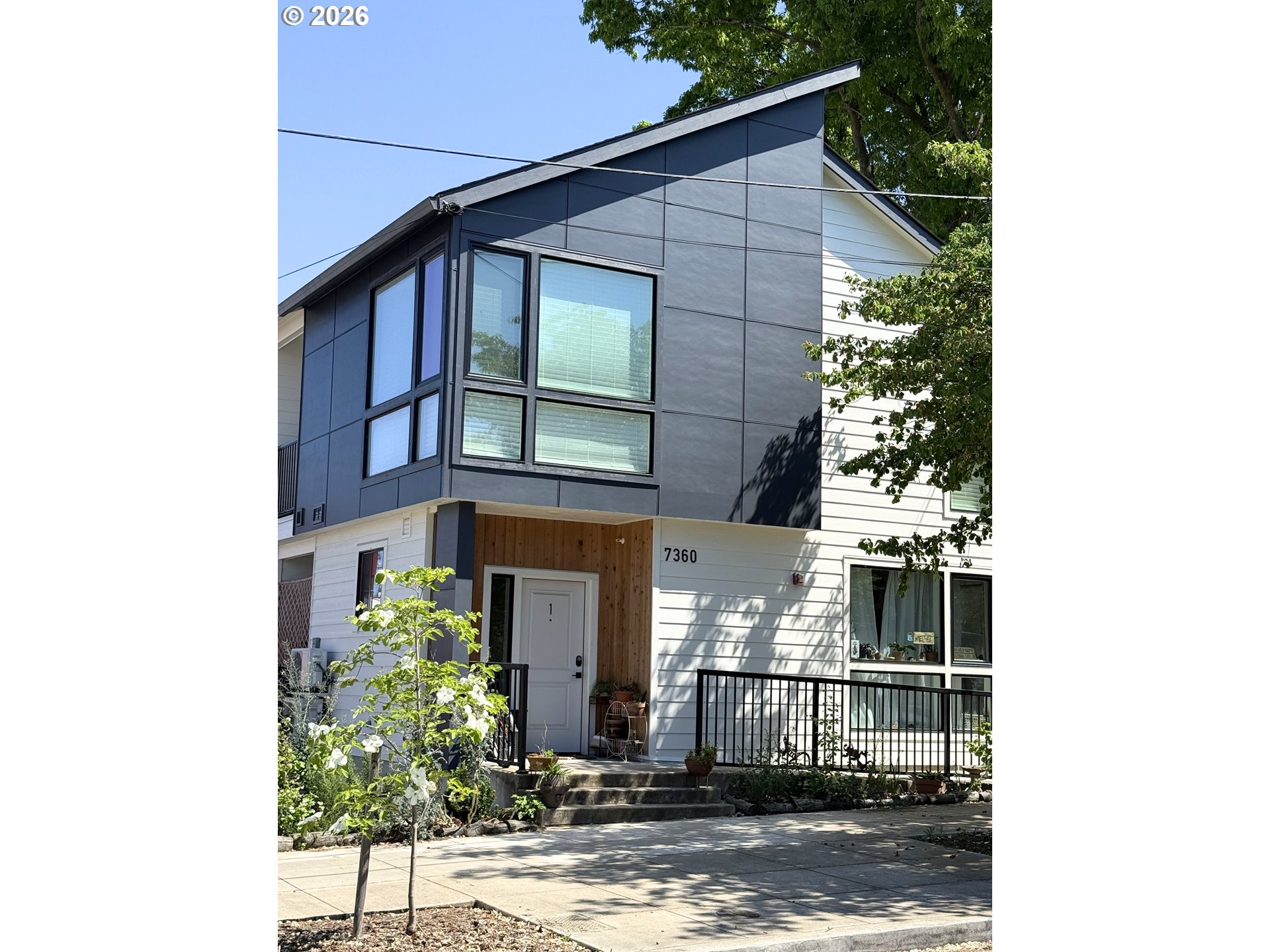 423 LONG AVE, Kelso, WA, 98626