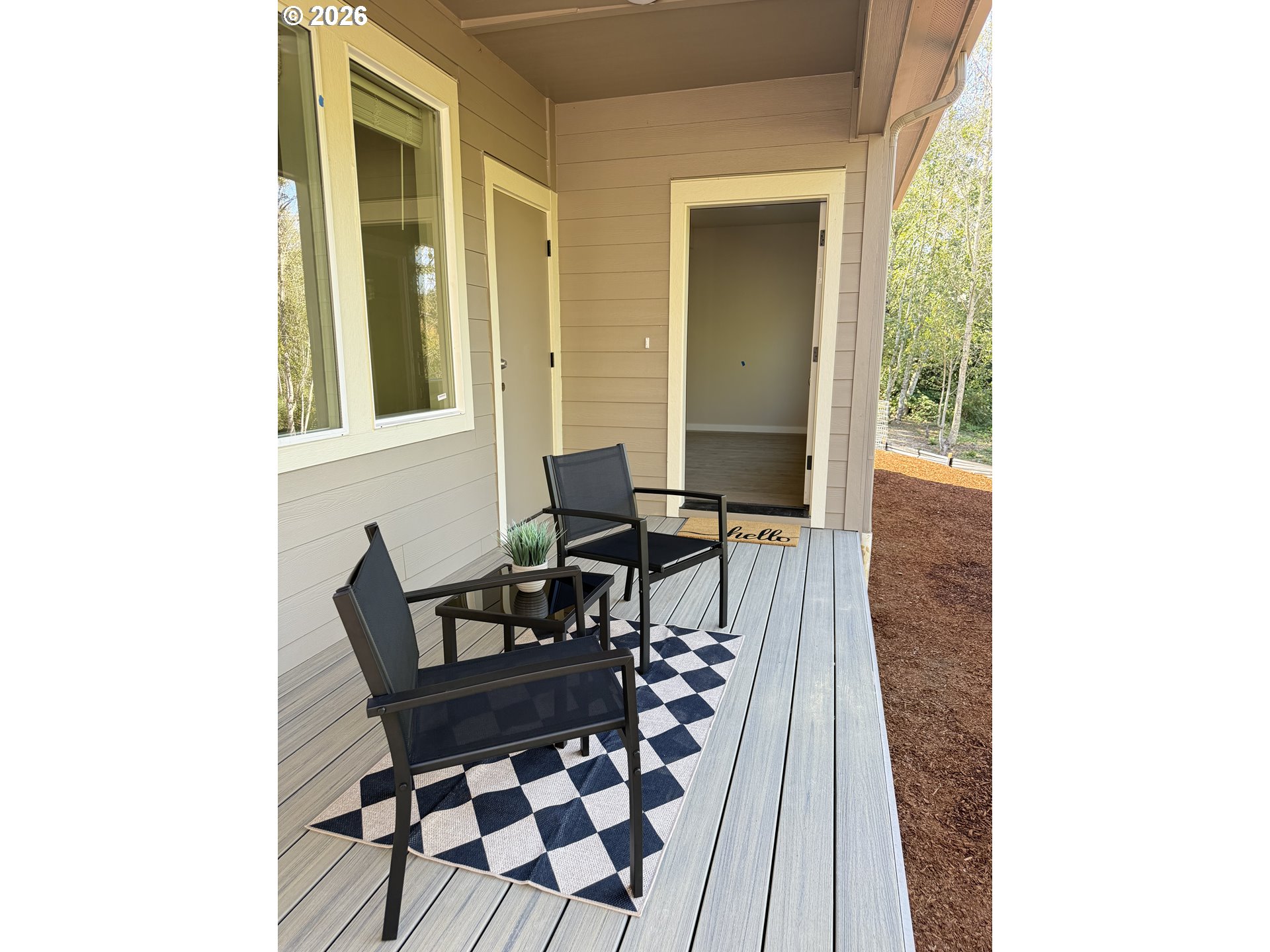 Photo #2: 645891347 Listing: Photo #2