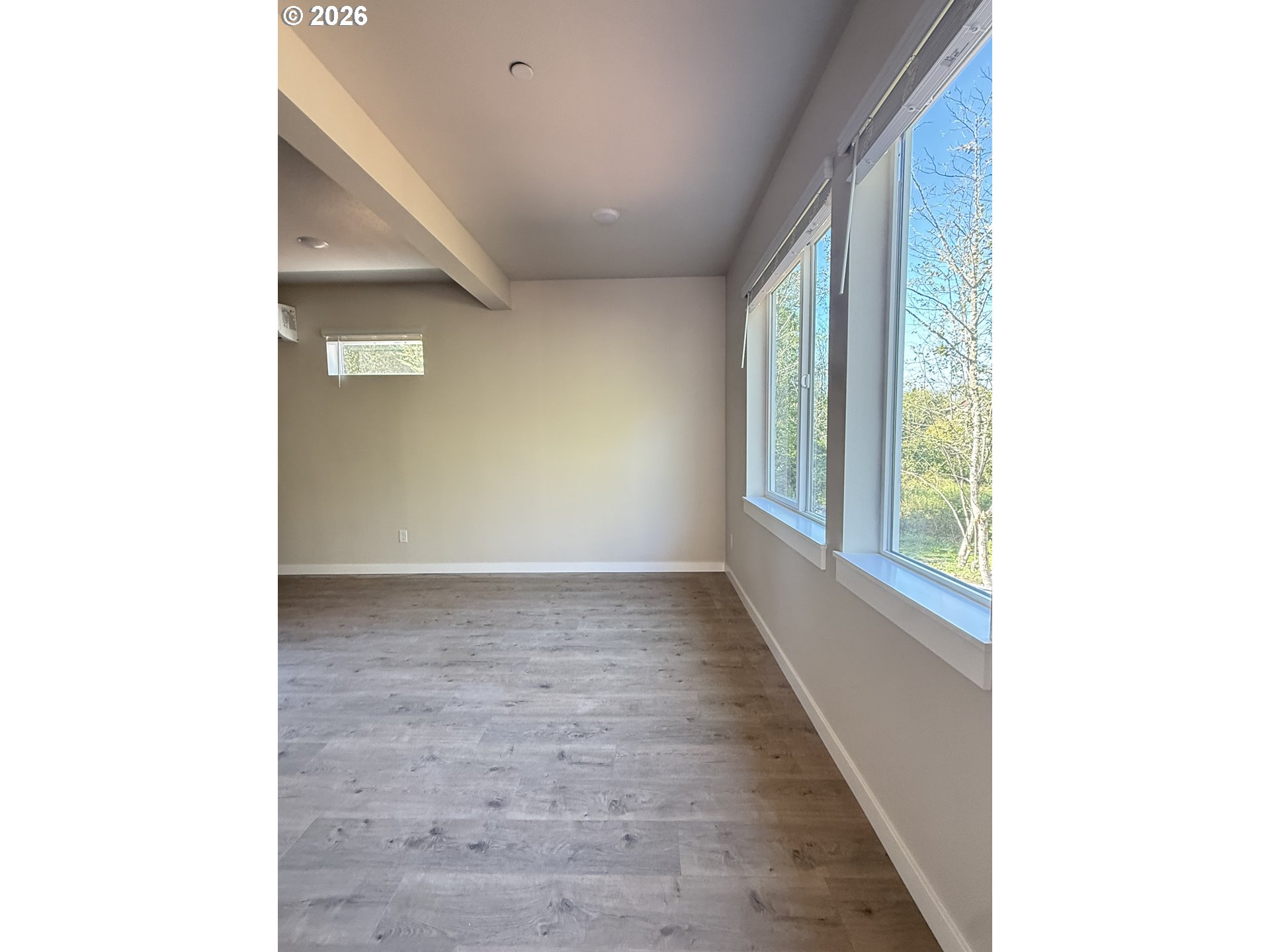 Photo #11: 645891347 Listing: Photo #11