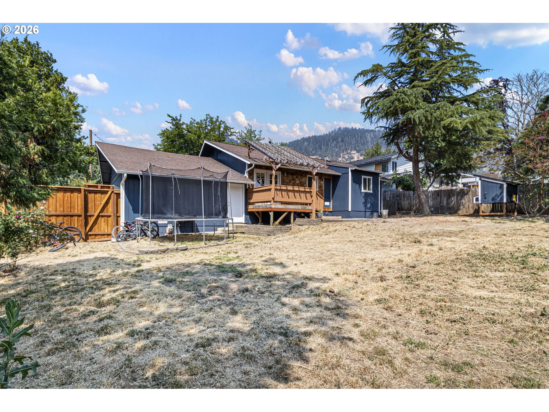 1121 NE HAWTHORNE AVE, Myrtle Creek, OR 97457