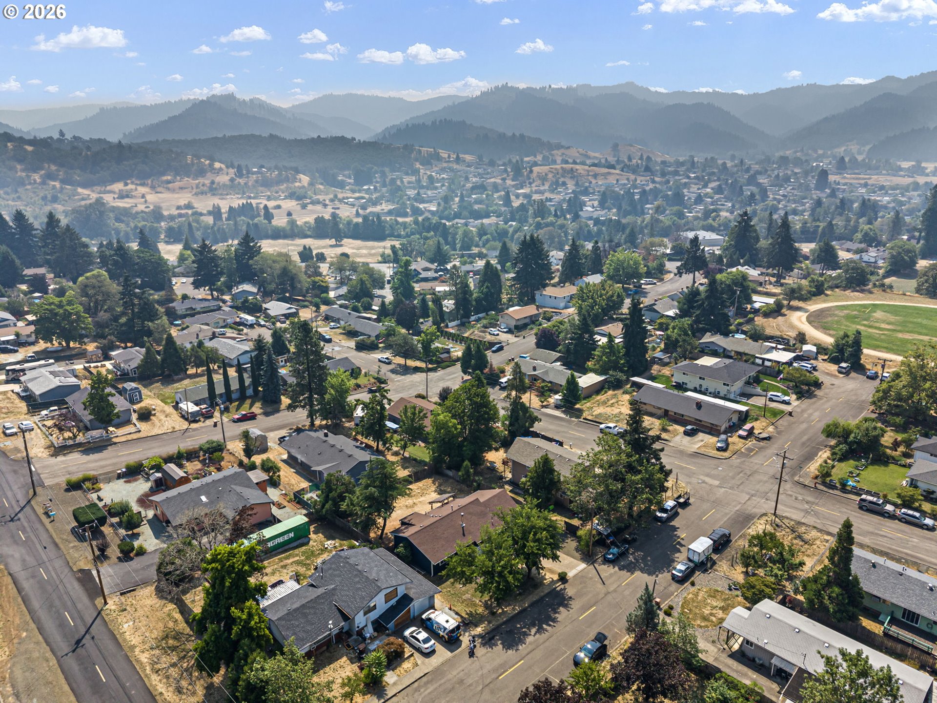 1121 NE HAWTHORNE AVE, Myrtle Creek, OR 97457
