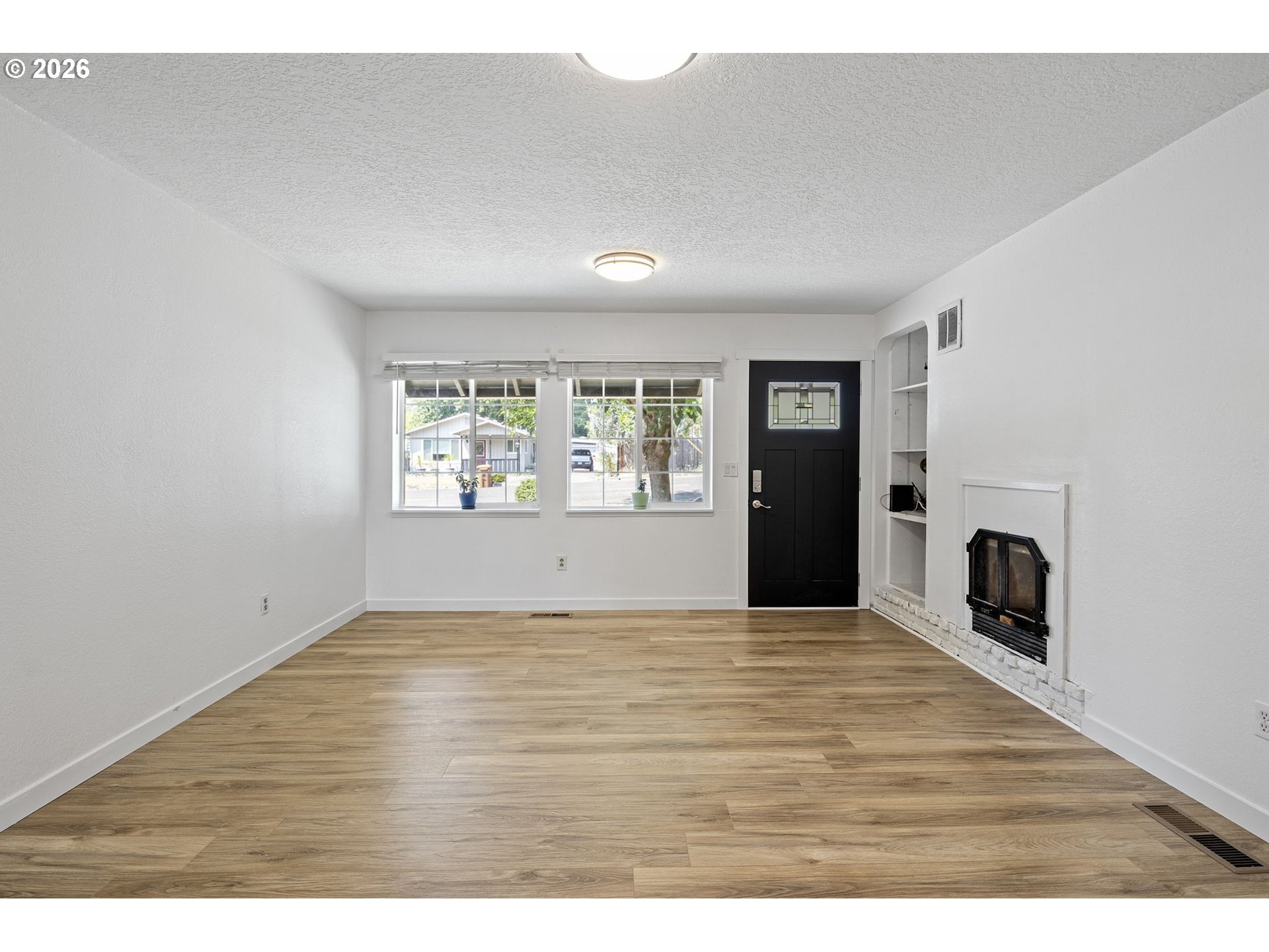 1121 NE HAWTHORNE AVE, Myrtle Creek, OR 97457