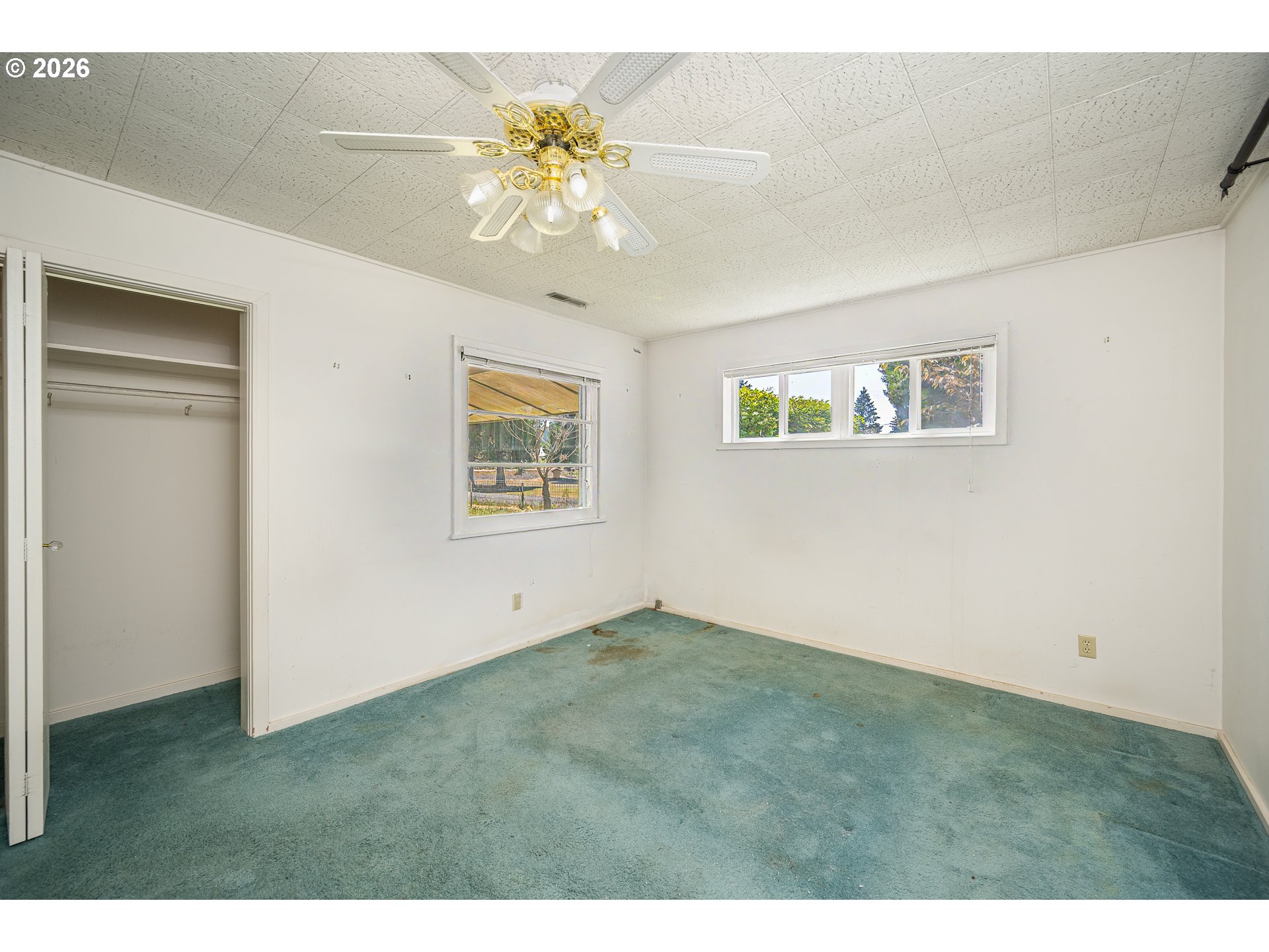 Property photo 11 of 34