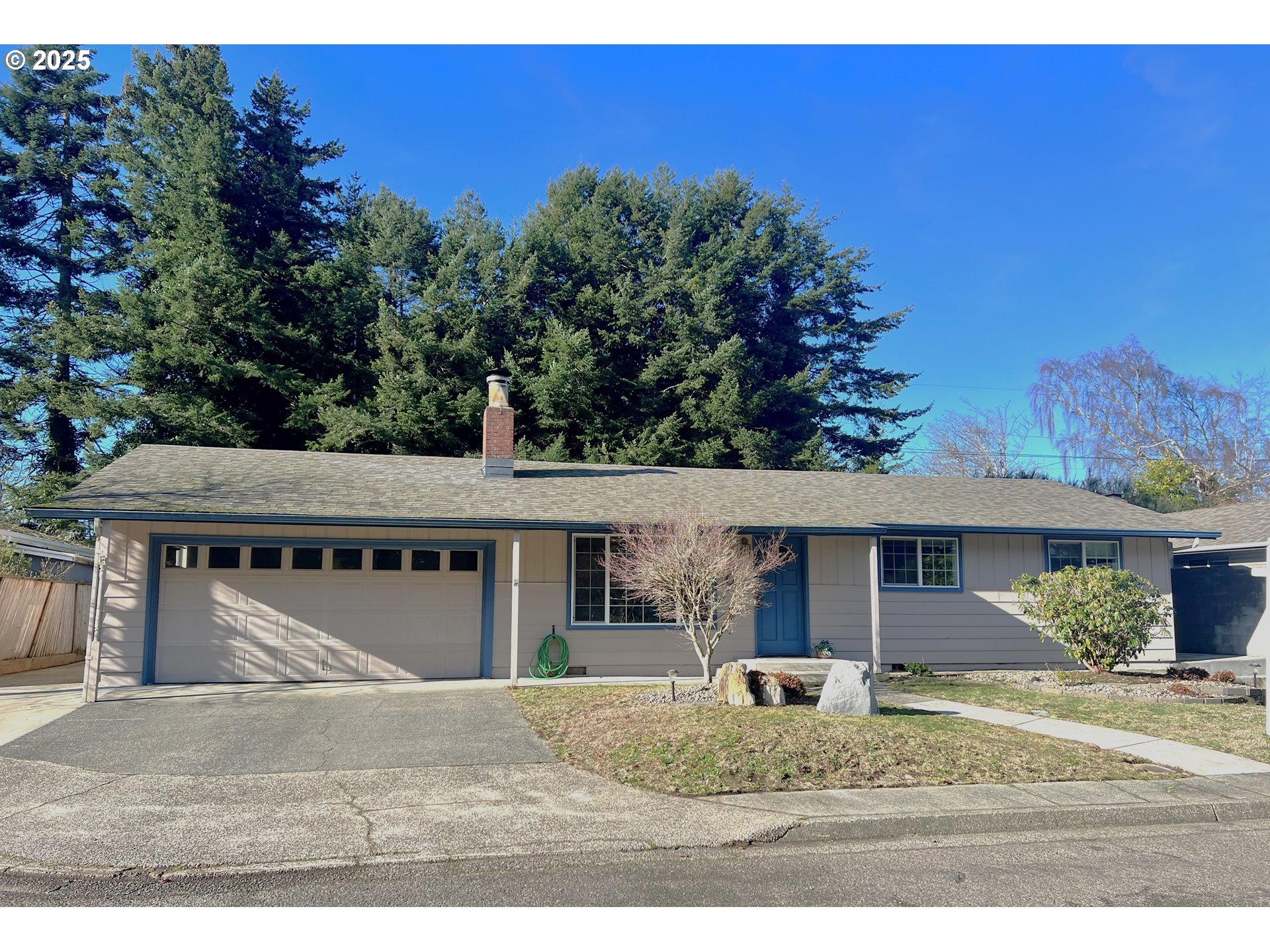 Photo of 3650 PINE ST North Bend OR 97459