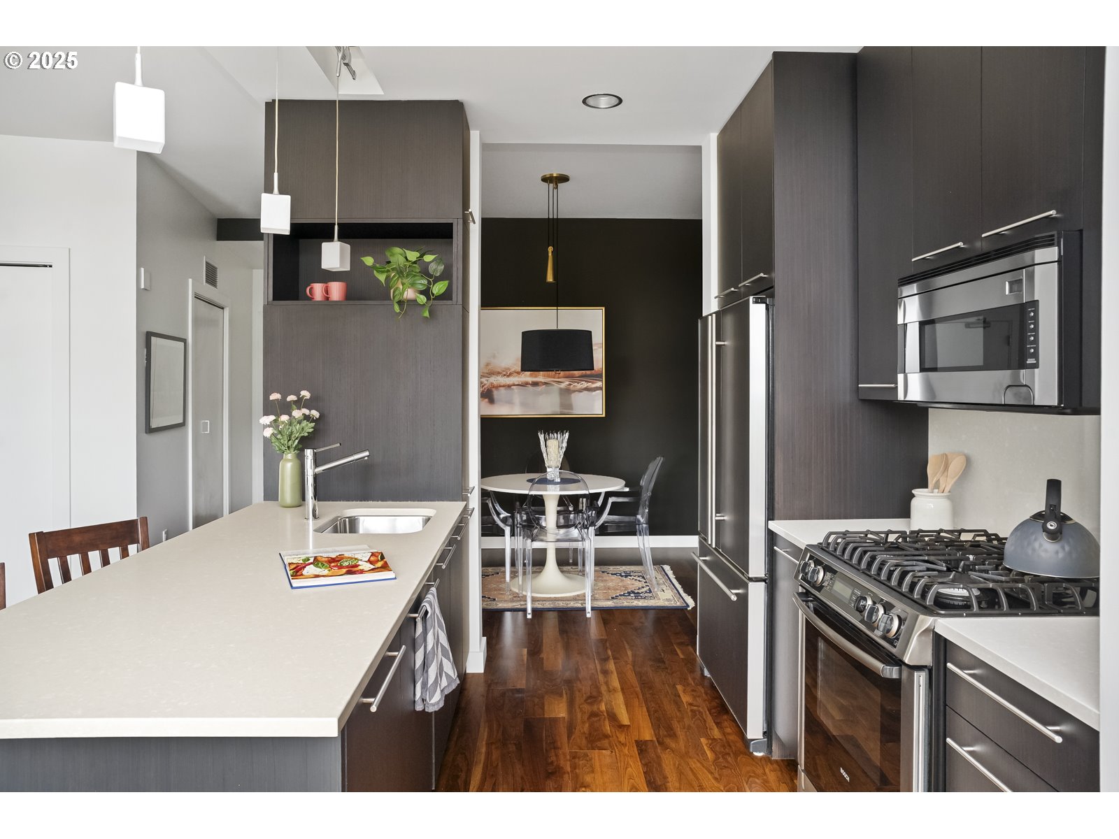 Photo #10: 646320851 Listing: Photo #10