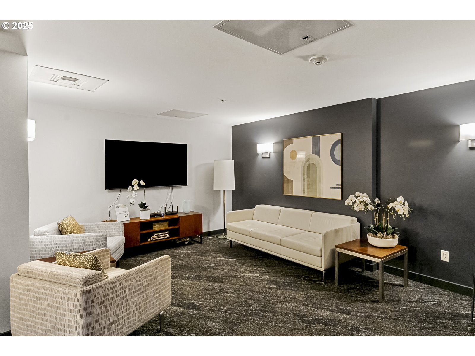 Photo #12: 646320851 Listing: Photo #12