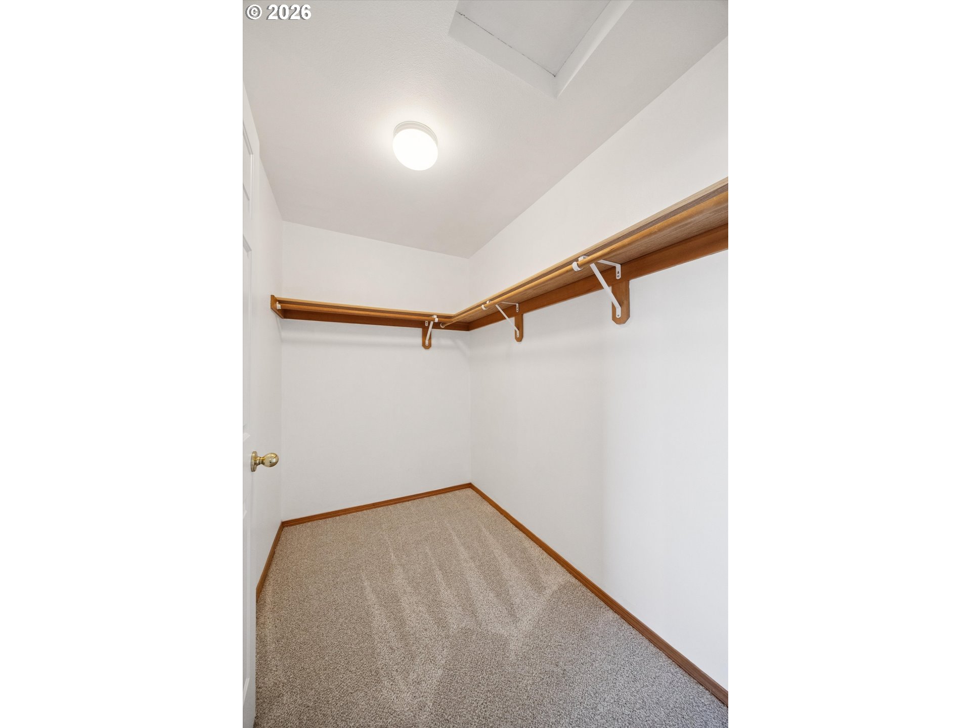 Photo #17: 646510539 Listing: Photo #17