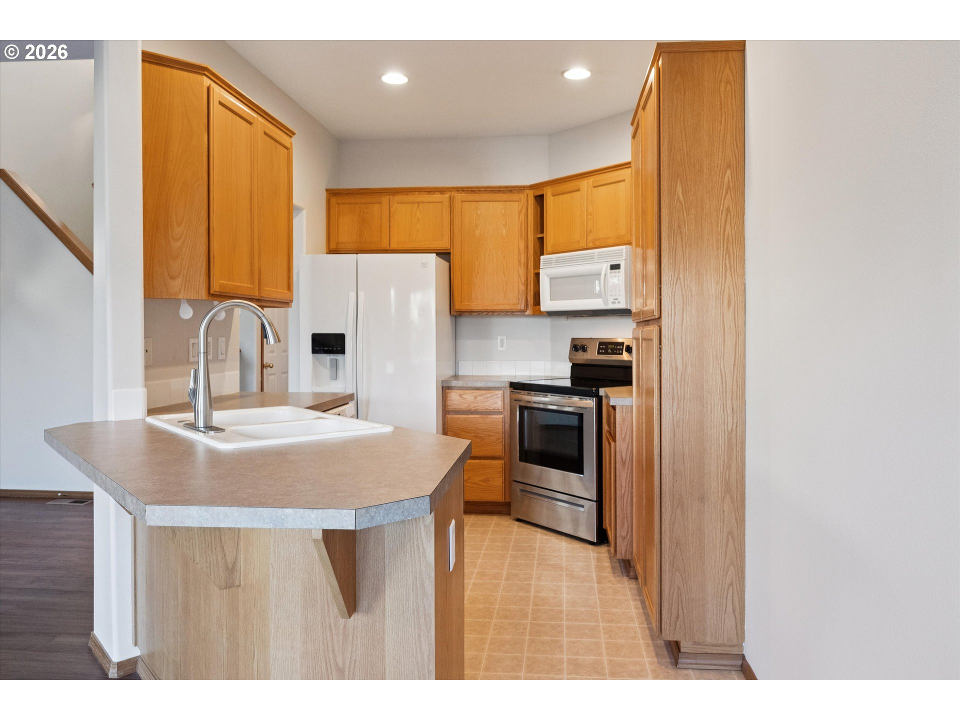 Photo #14: 646510539 Listing: Photo #14