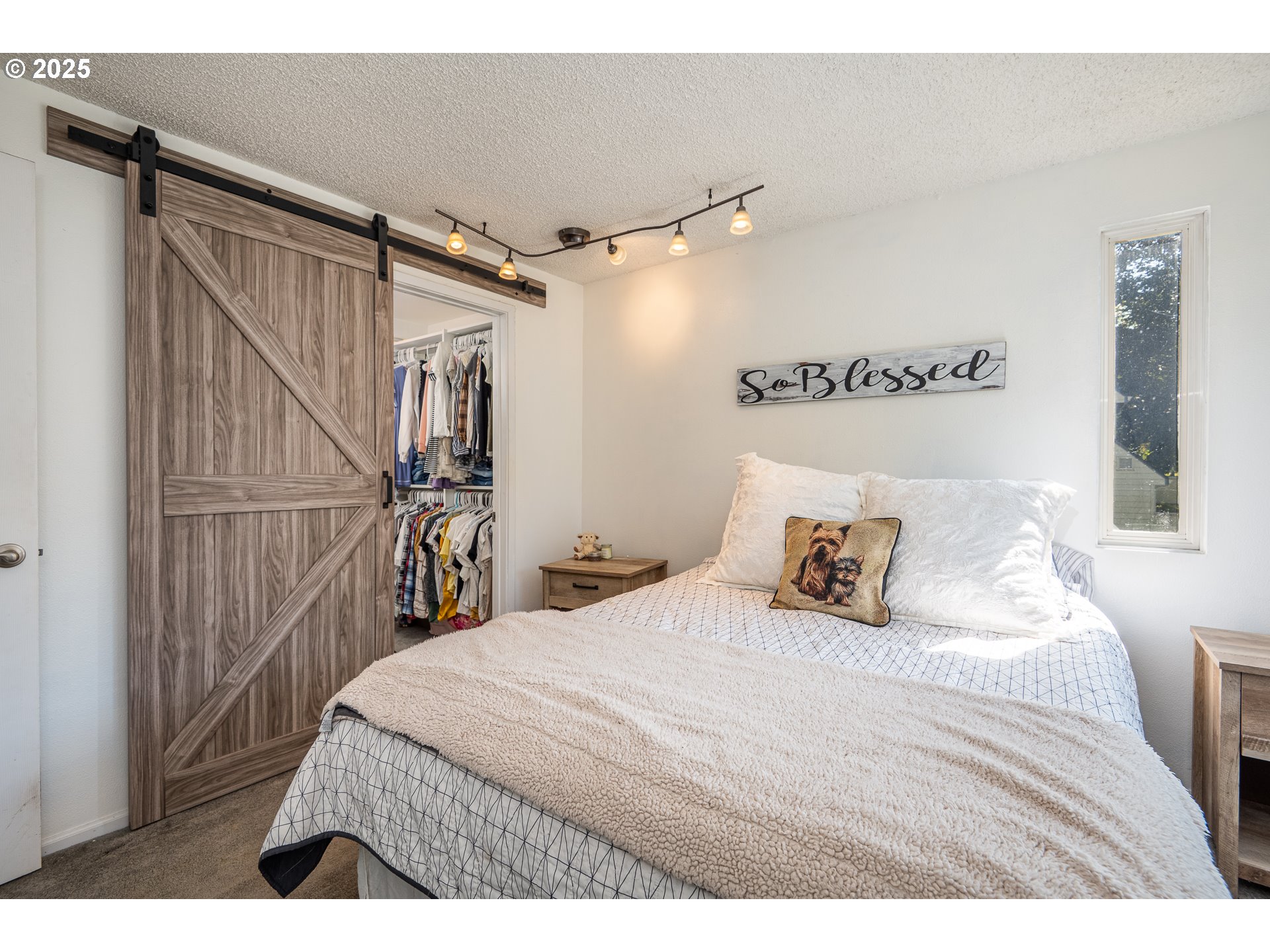 Photo #4: 647129223 Listing 