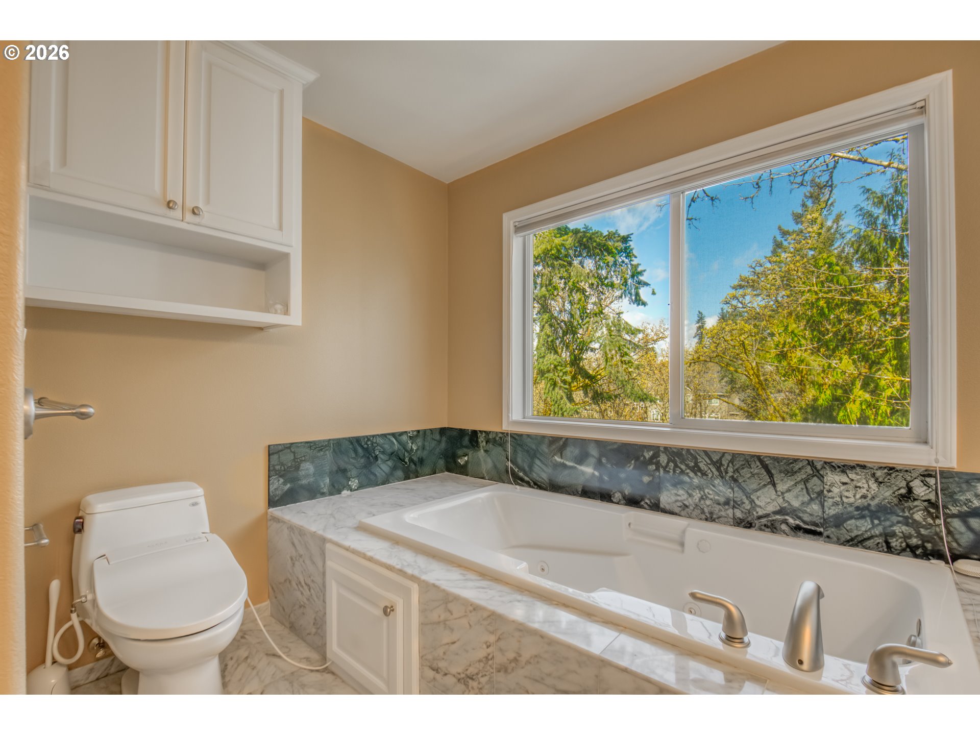 9583 NW RANDALL LN, Portland, OR, 97229