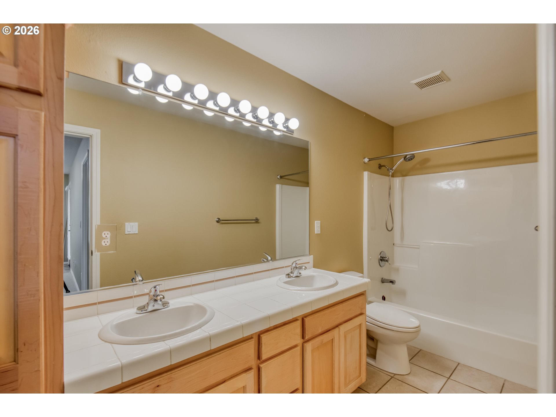 9583 NW RANDALL LN, Portland, OR, 97229