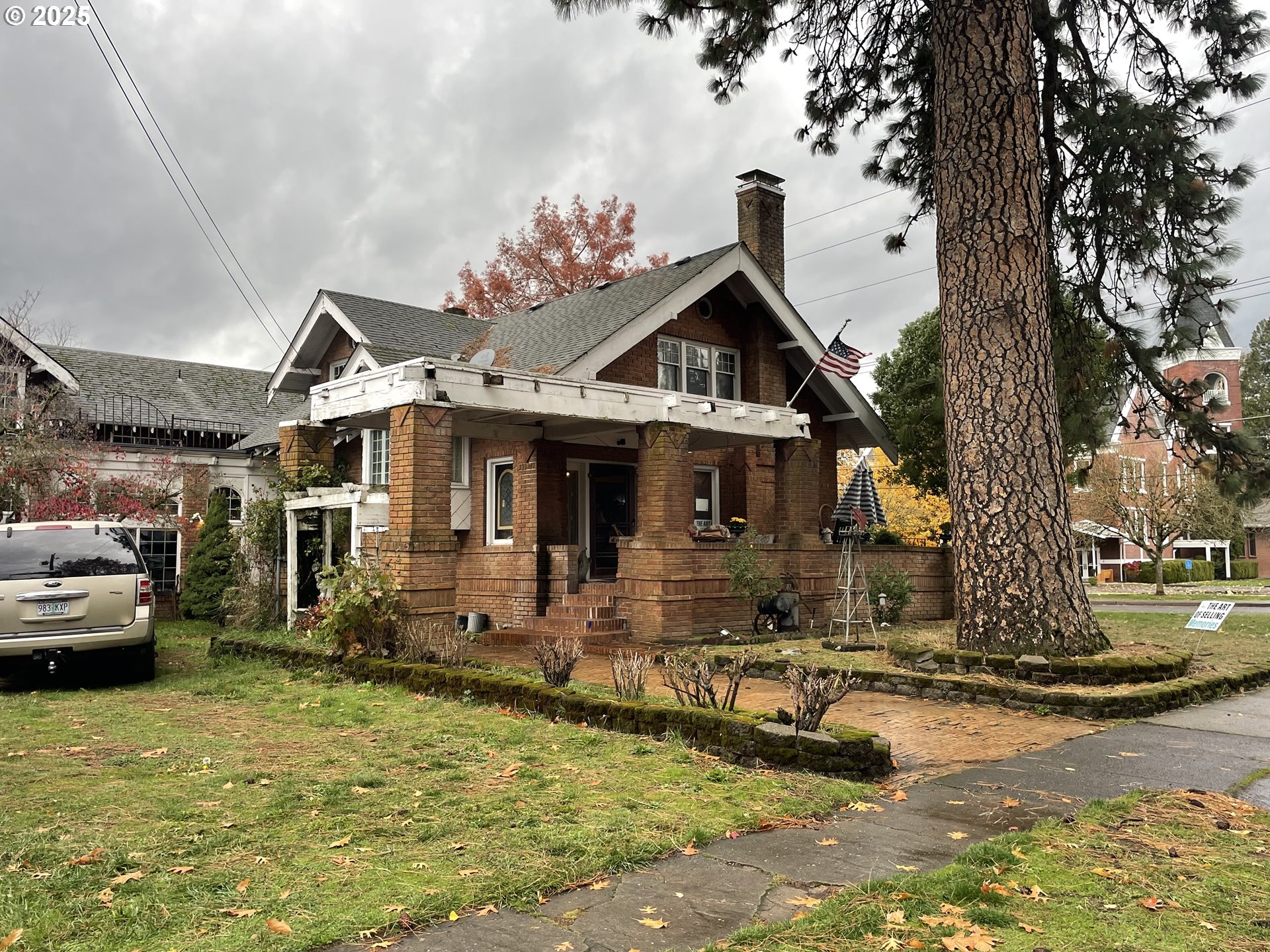 401 S COLLEGE ST, Newberg OR 97132