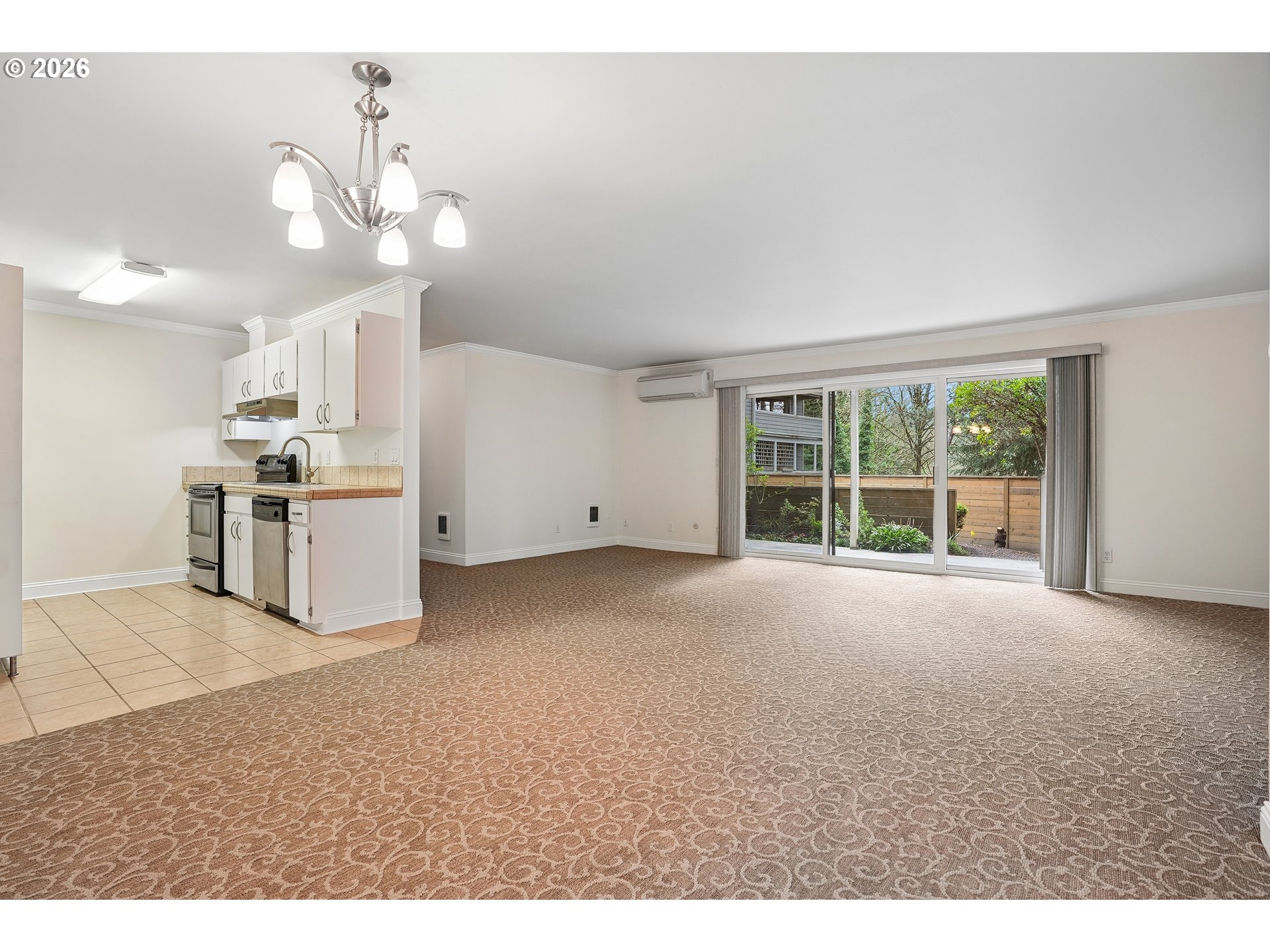 Photo #22: 647903505 Listing: Photo #22