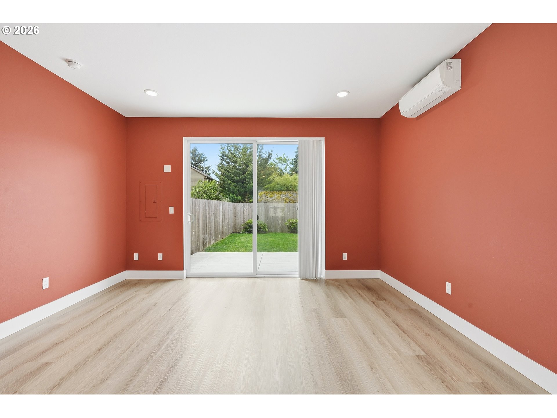 Photo #13: 647957976 Listing: Photo #13