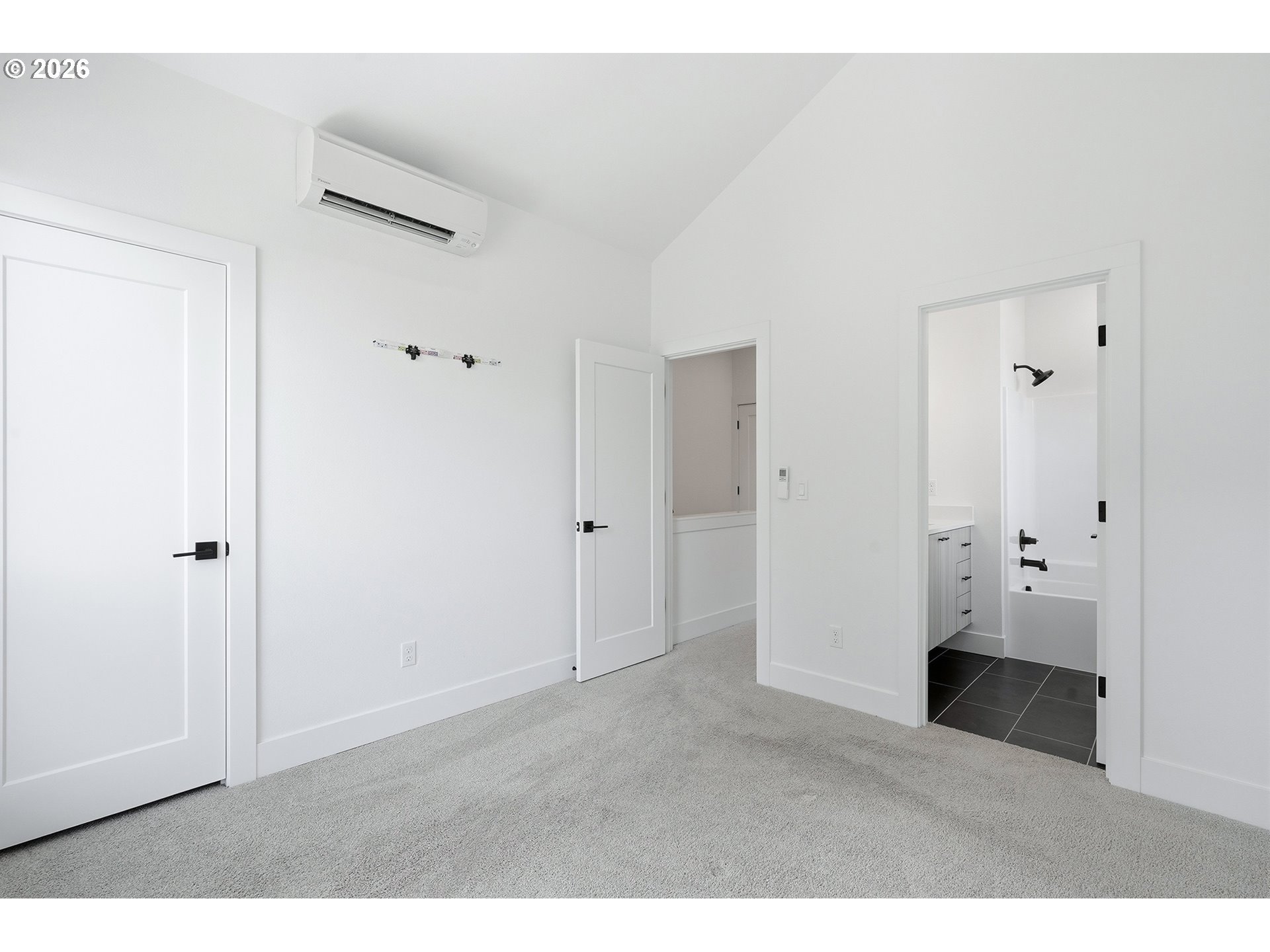 Photo #21: 647957976 Listing: Photo #21