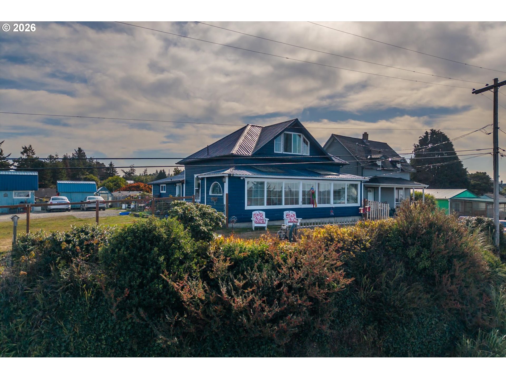 333 N EMPIRE BLVD, Coos Bay, OR 97420