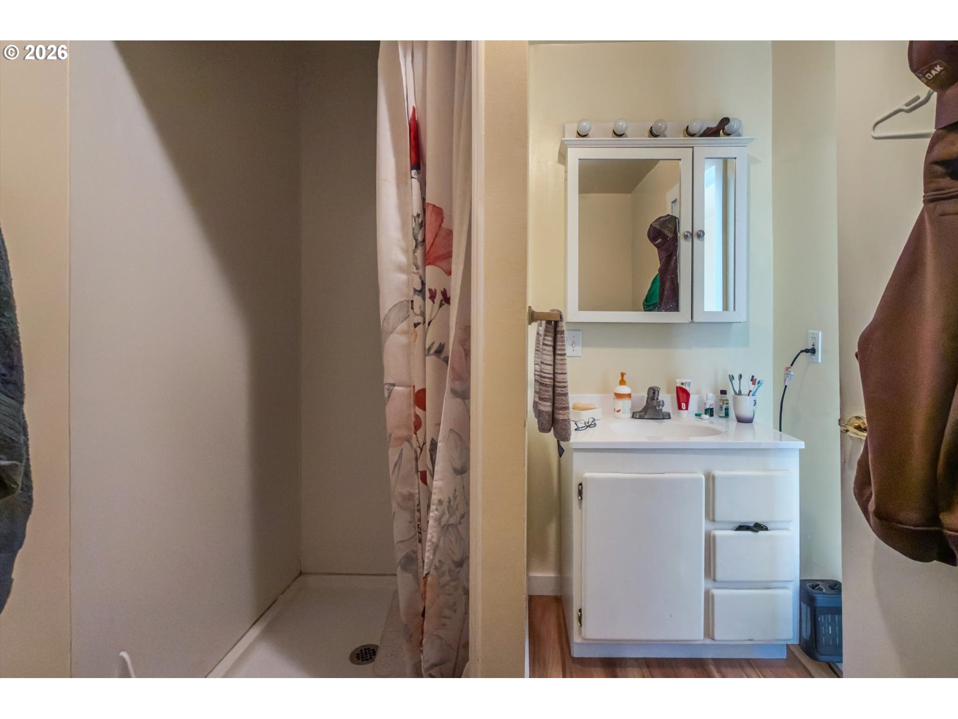 333 N EMPIRE BLVD, Coos Bay, OR 97420