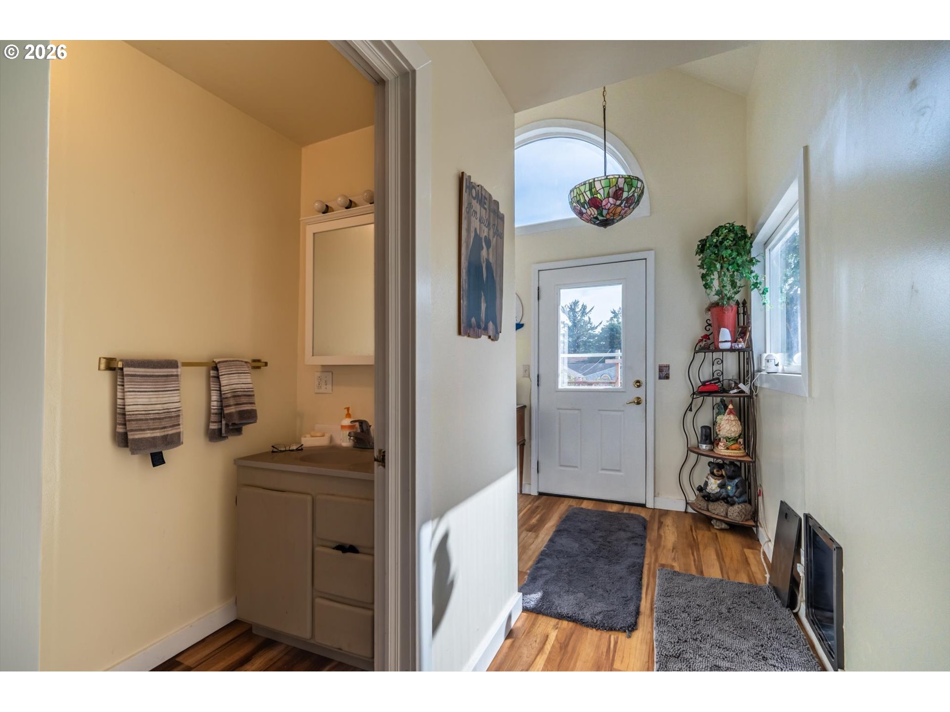 333 N EMPIRE BLVD, Coos Bay, OR 97420
