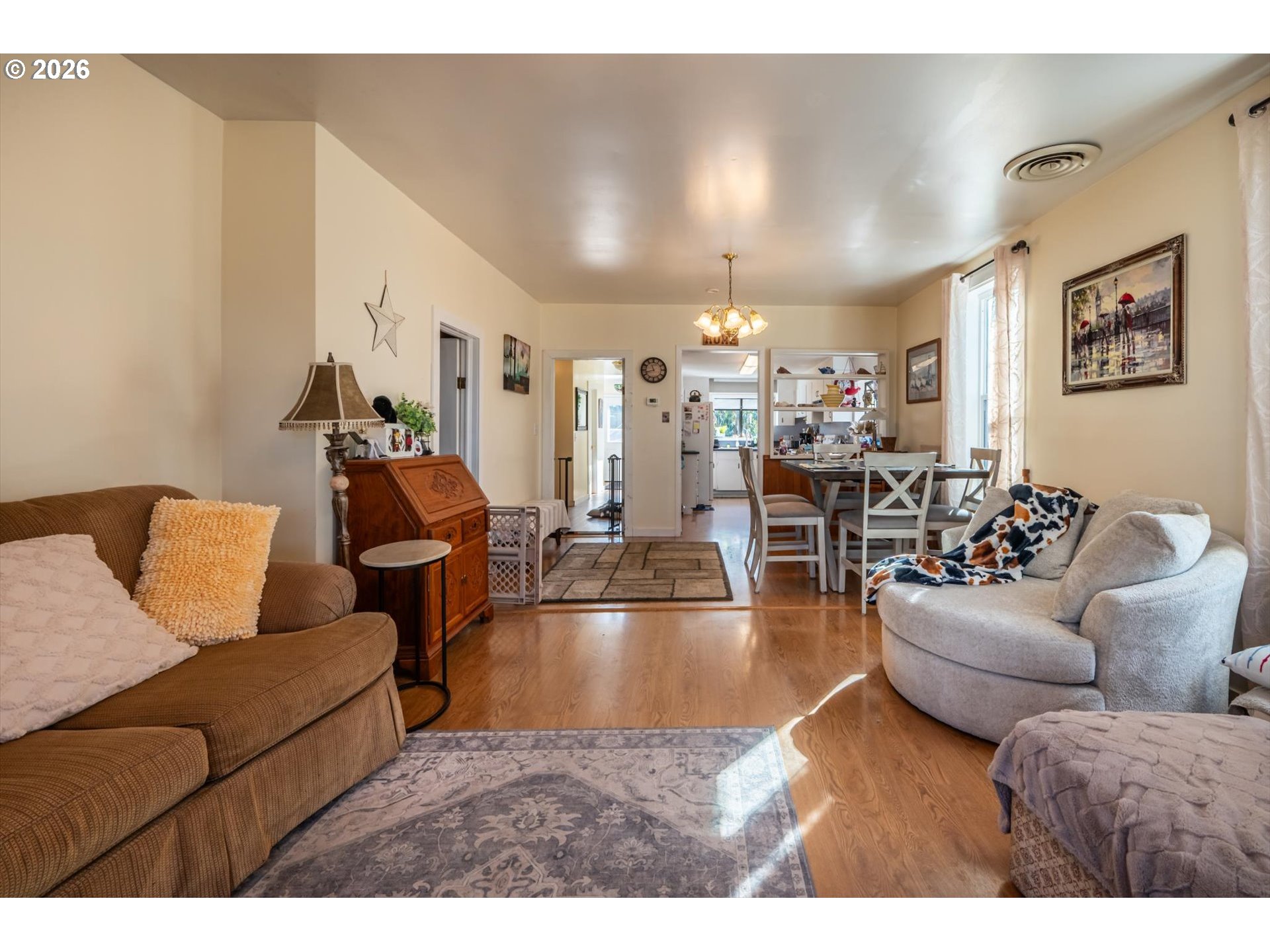 333 N EMPIRE BLVD, Coos Bay, OR 97420