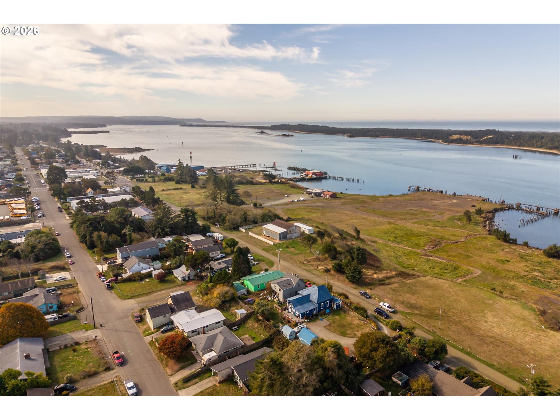 333 N EMPIRE BLVD, Coos Bay, OR 97420