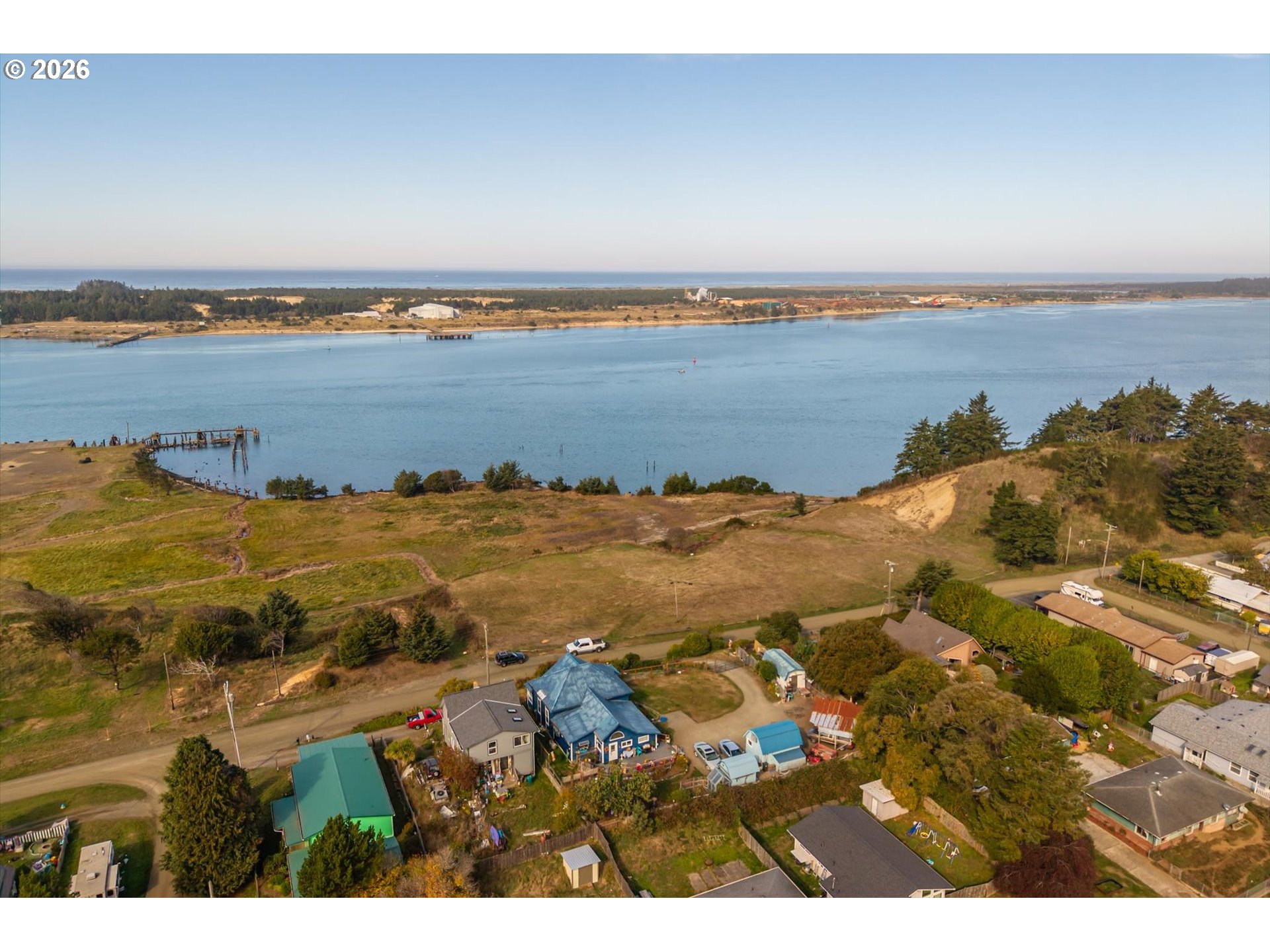333 N EMPIRE BLVD, Coos Bay, OR 97420