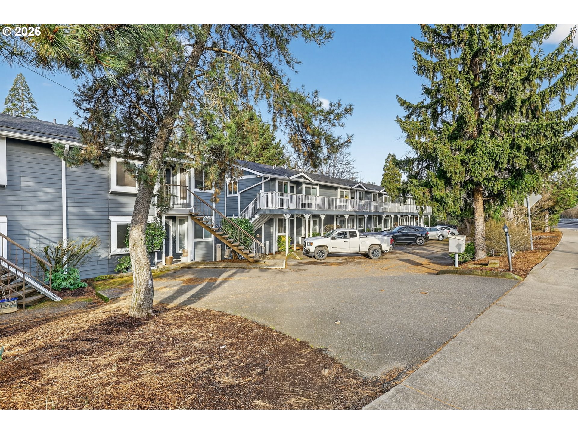 Photo #3: 648877406 Listing: Photo #3