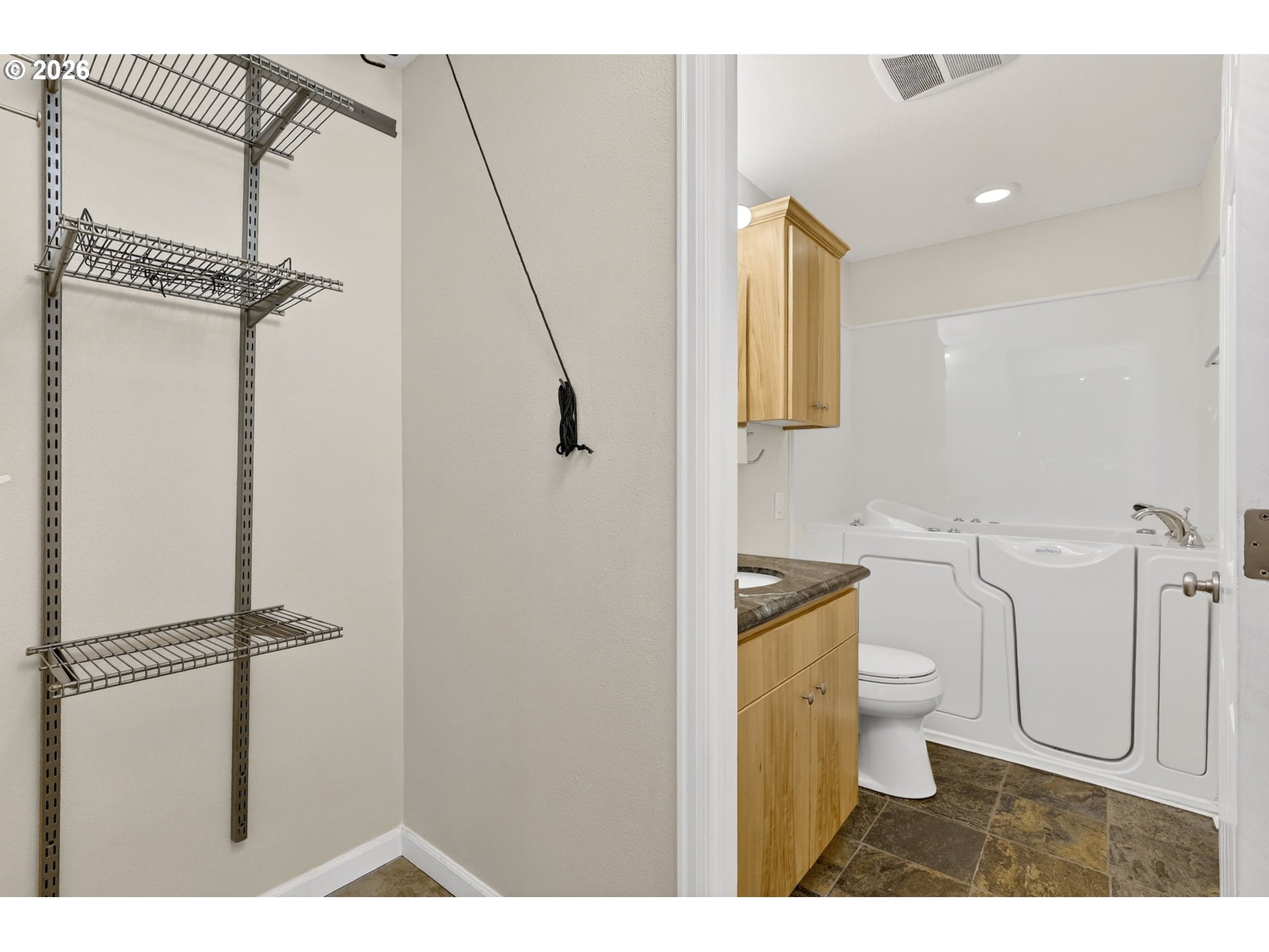 Photo #33: 648877406 Listing: Photo #33