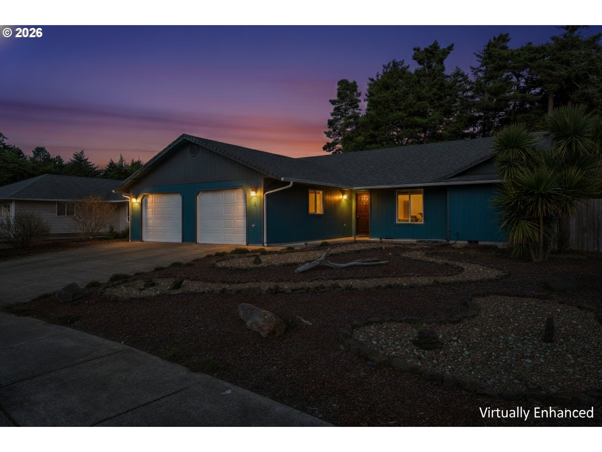 3890 SPRUCE ST, Florence, OR, 97439