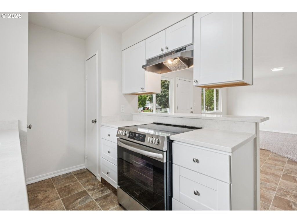 Photo #17: 648893201 Listing: Photo #17