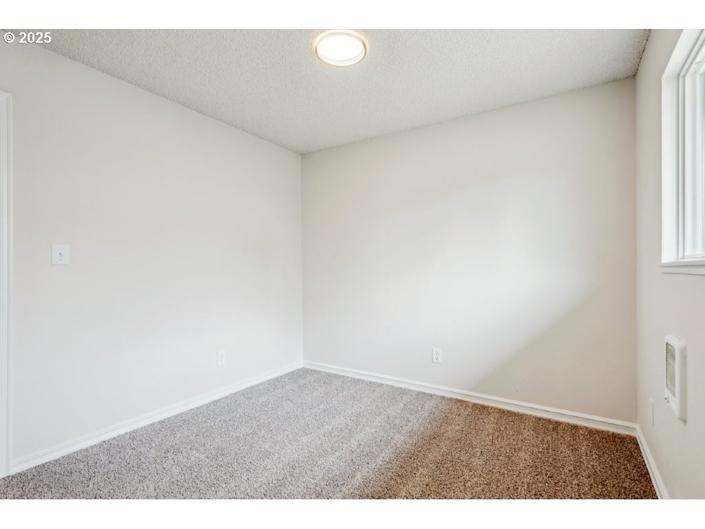 Photo #21: 648893201 Listing: Photo #21