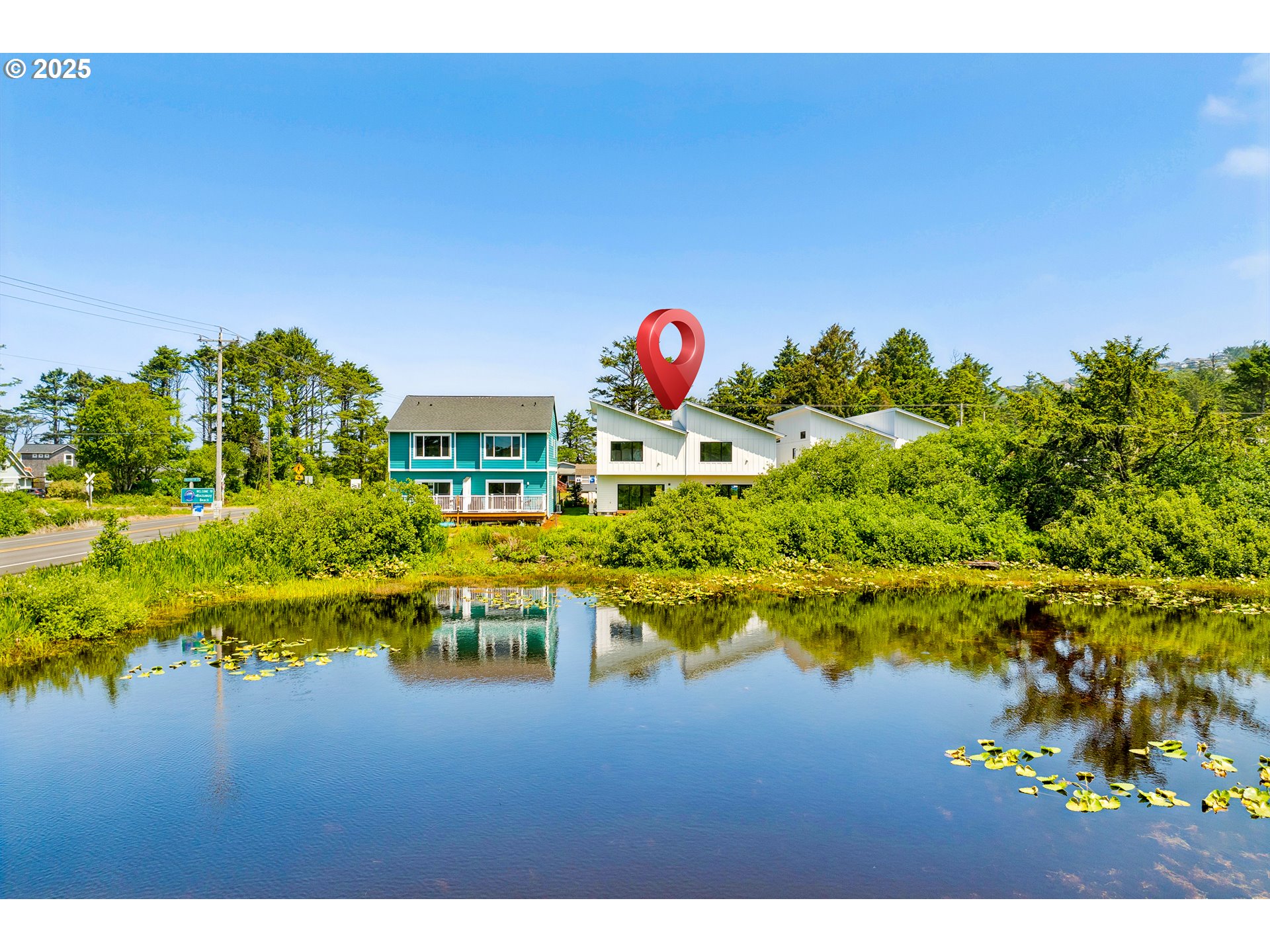 42 Washington ST, Rockaway Beach, OR, 97136