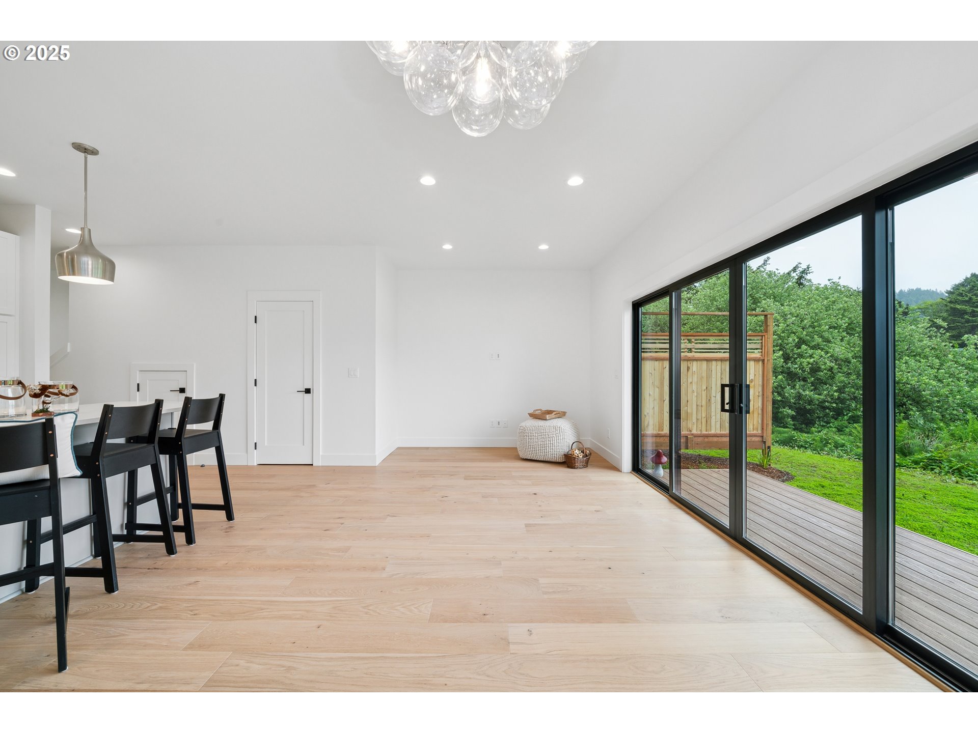 42 Washington ST, Rockaway Beach, OR, 97136