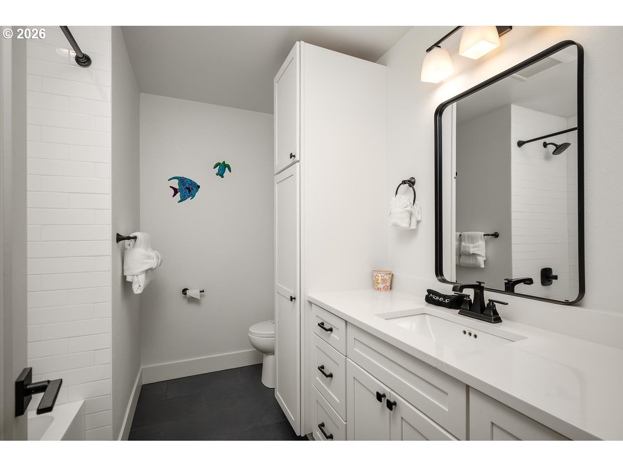 42 Washington ST, Rockaway Beach, OR, 97136