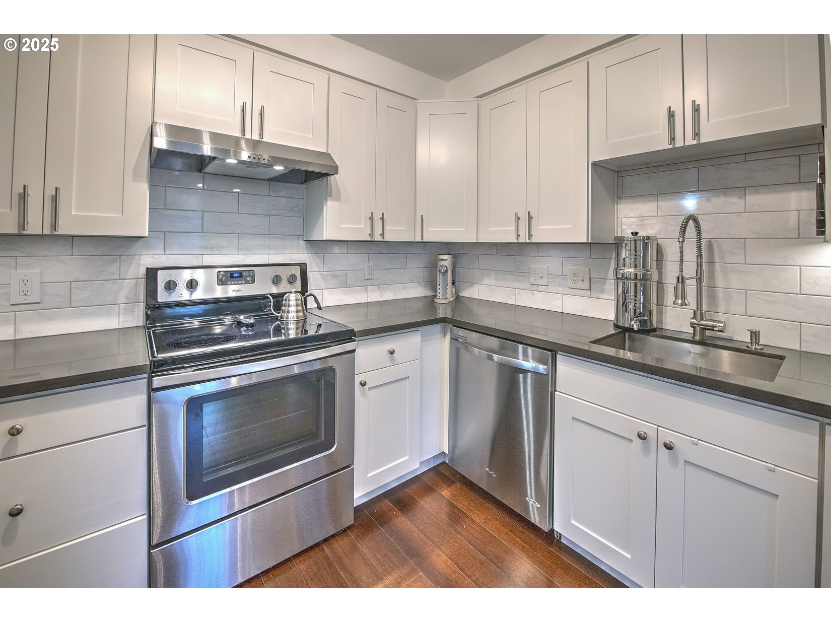 Photo #38: 650936704 Listing: Photo #38