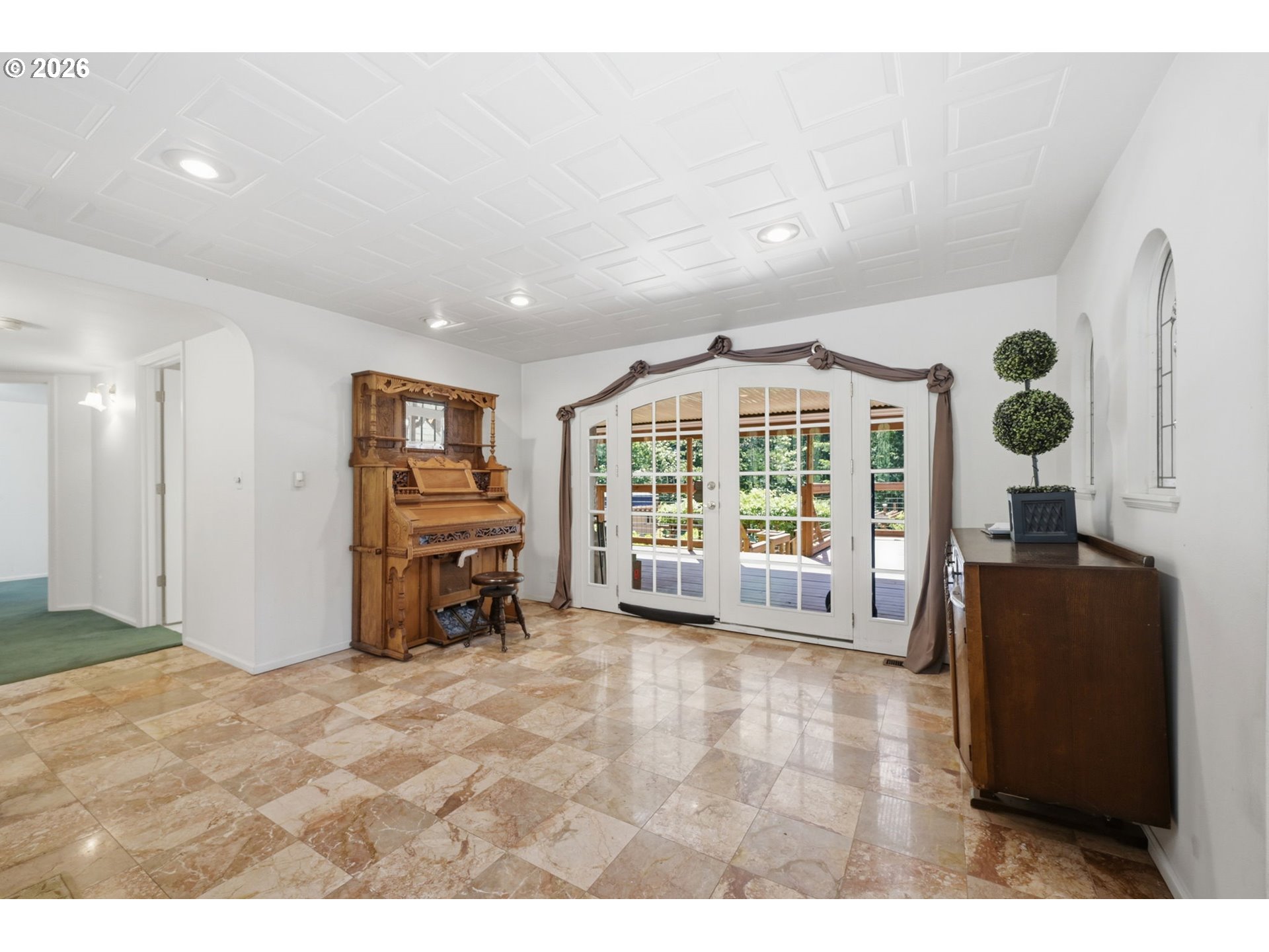 Property photo 10 of 48