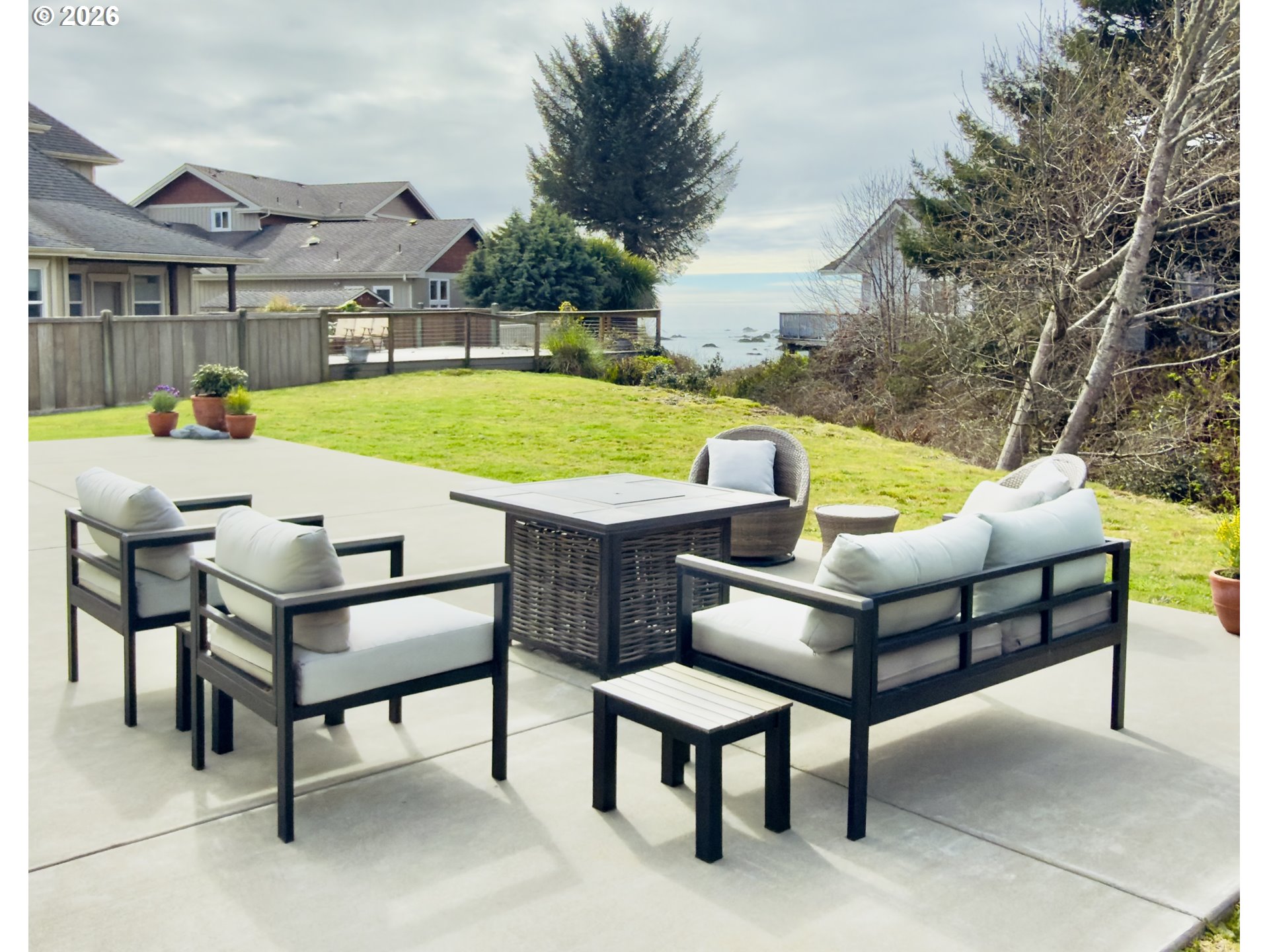 7205 EDGE CLIFF DR, Brookings, OR, 97415