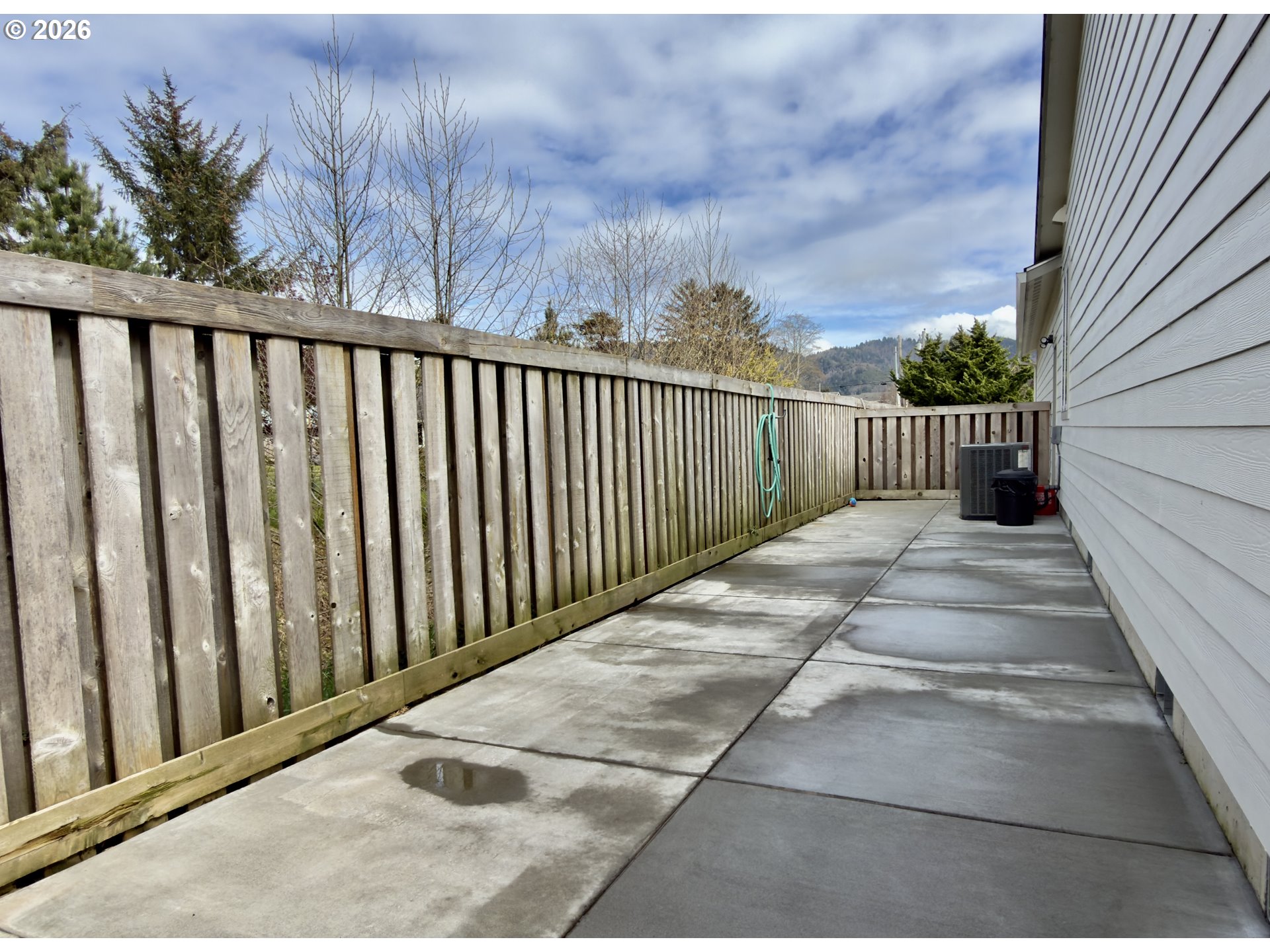 7205 EDGE CLIFF DR, Brookings, OR, 97415