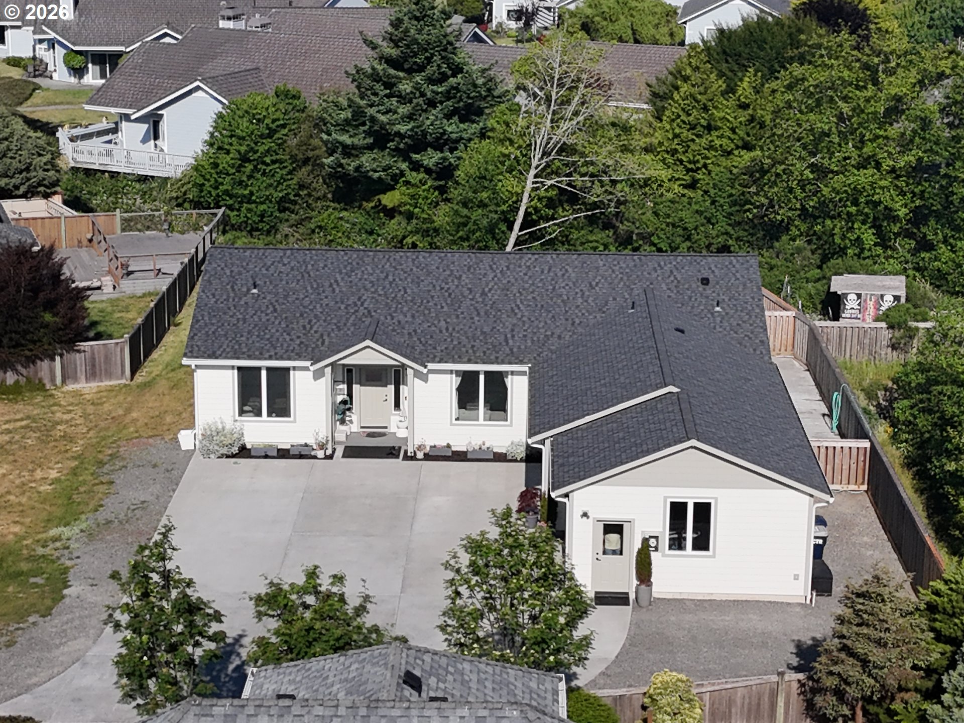 7205 EDGE CLIFF DR, Brookings, OR, 97415