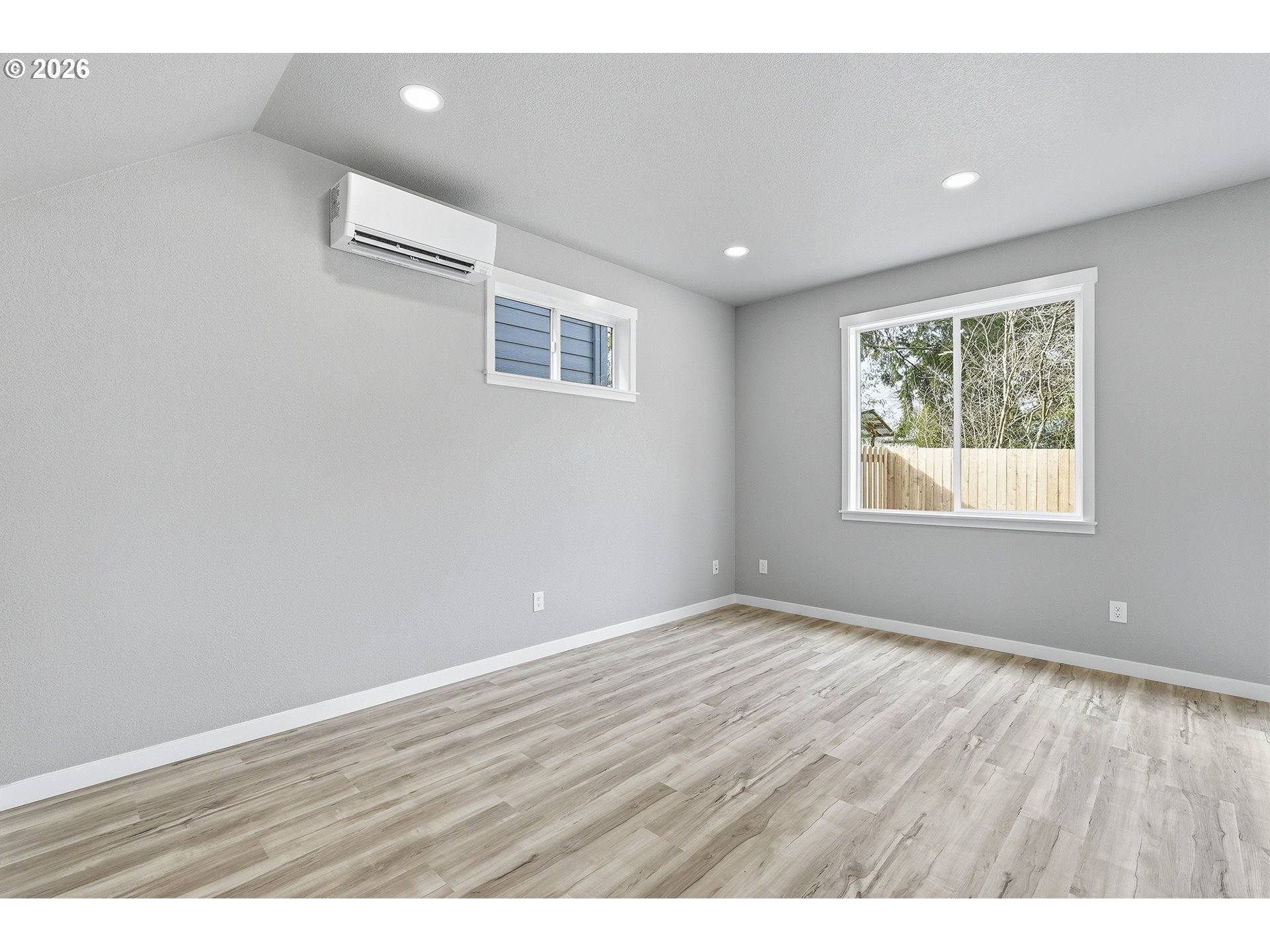 Photo #10: 651529230 Listing: Photo #10