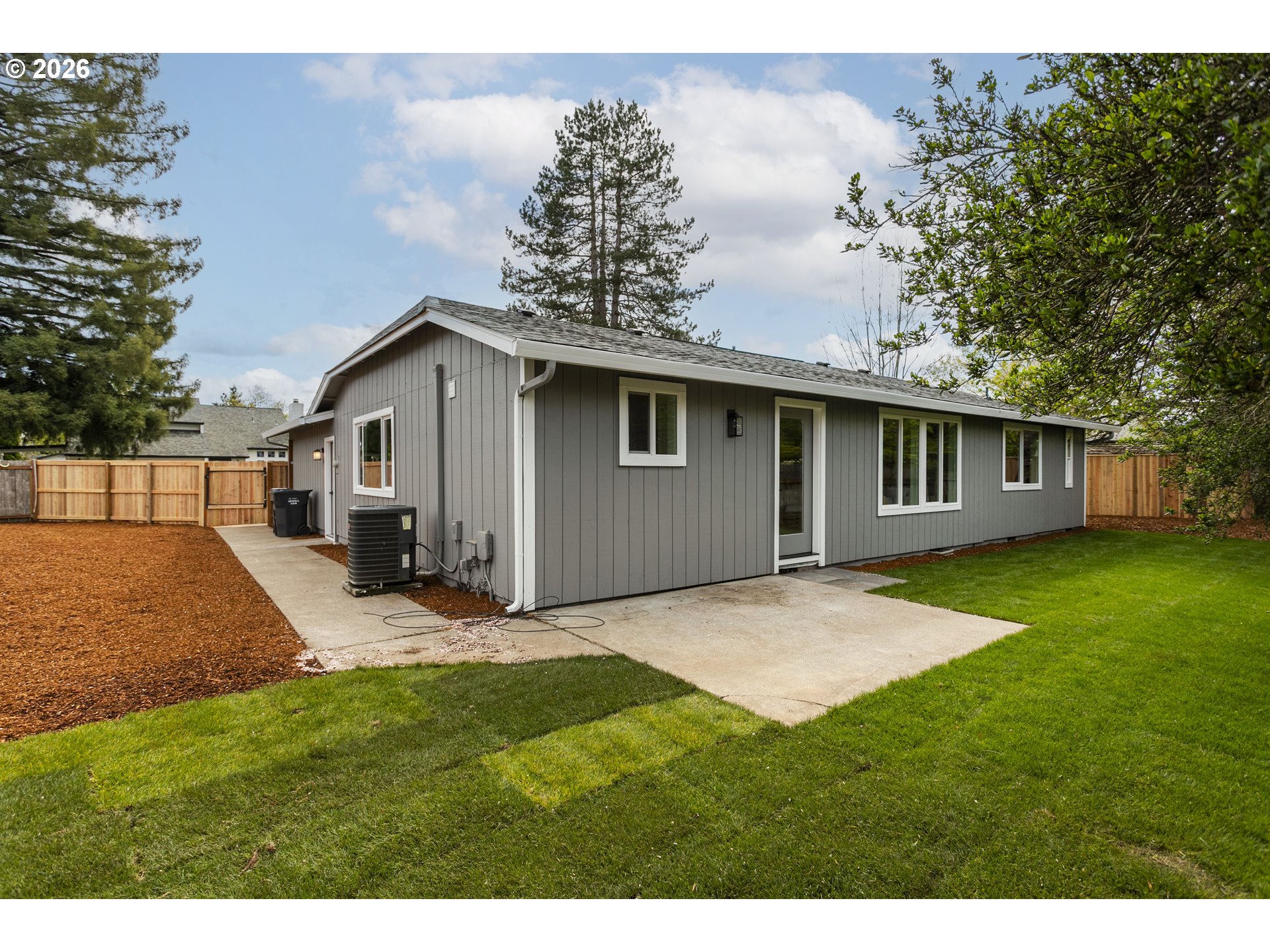 174 SW 10TH AVE, Canby, OR, 97013