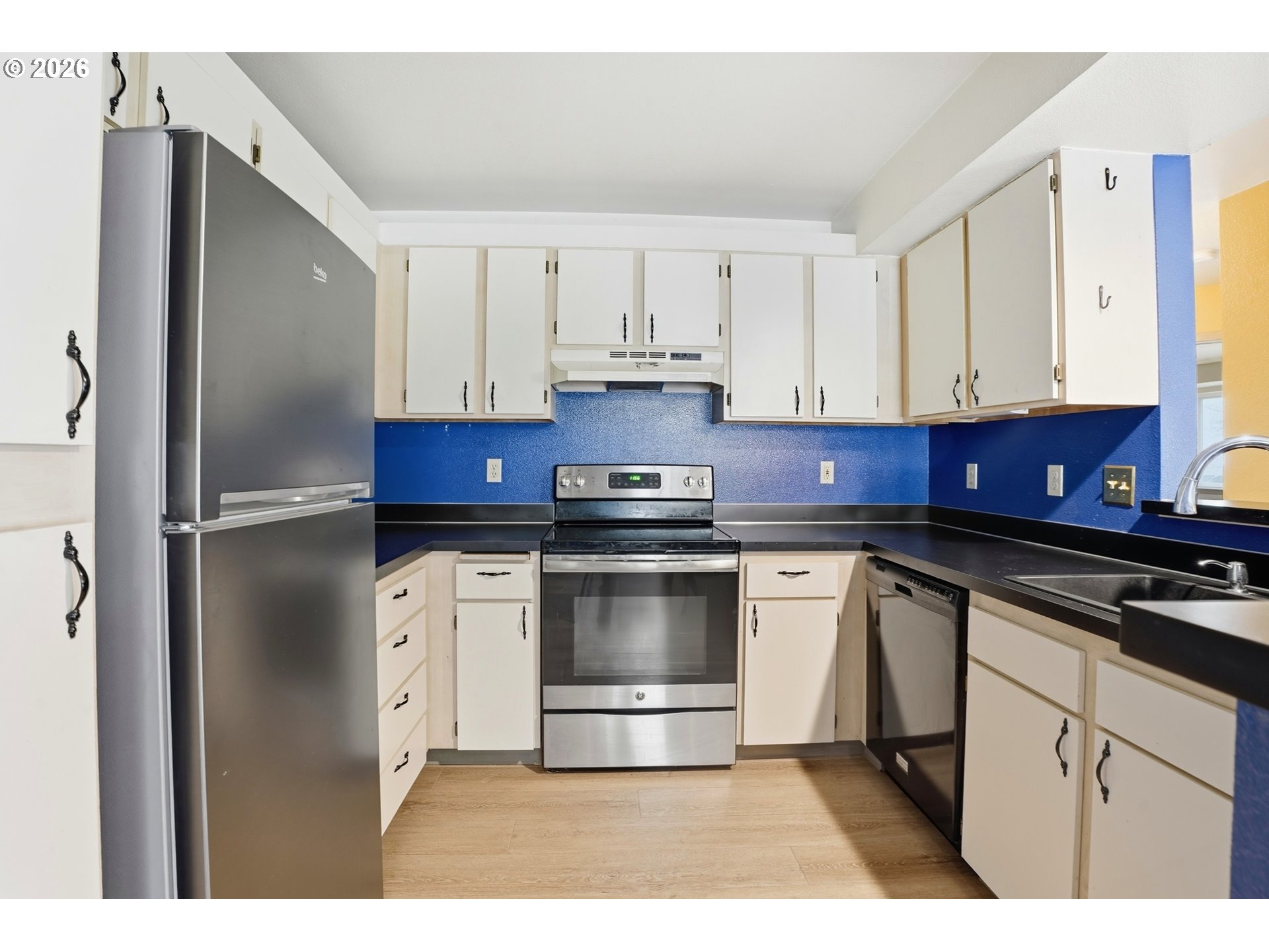 Photo #40: 652084484 Listing: Photo #40