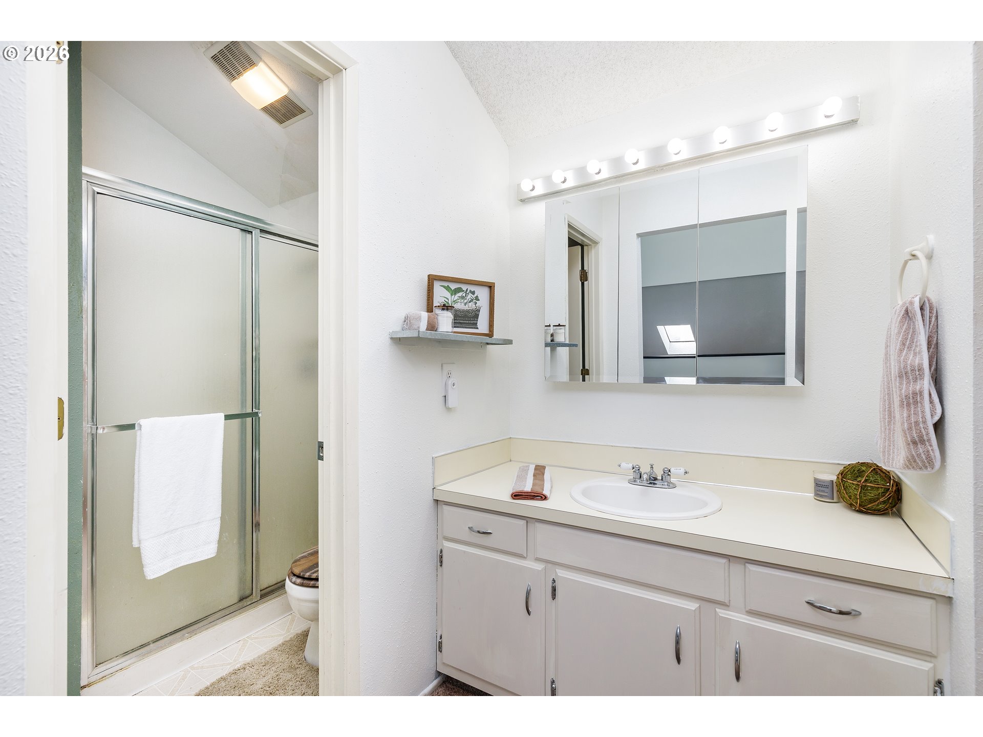 Photo #9: 652376109 Listing: Photo #9